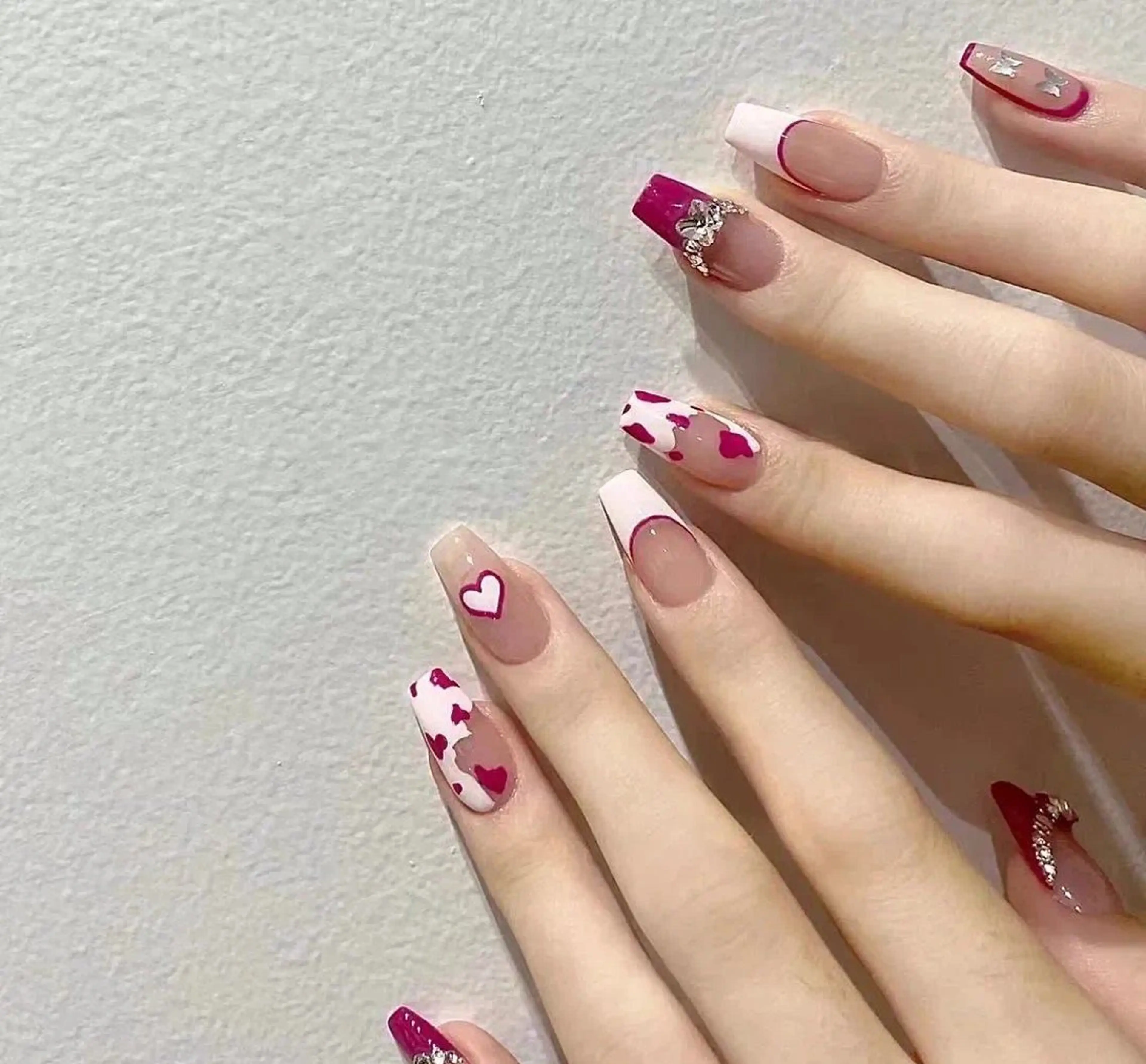 ネイル AngelChris ビューティーサロンのネイルデザイン