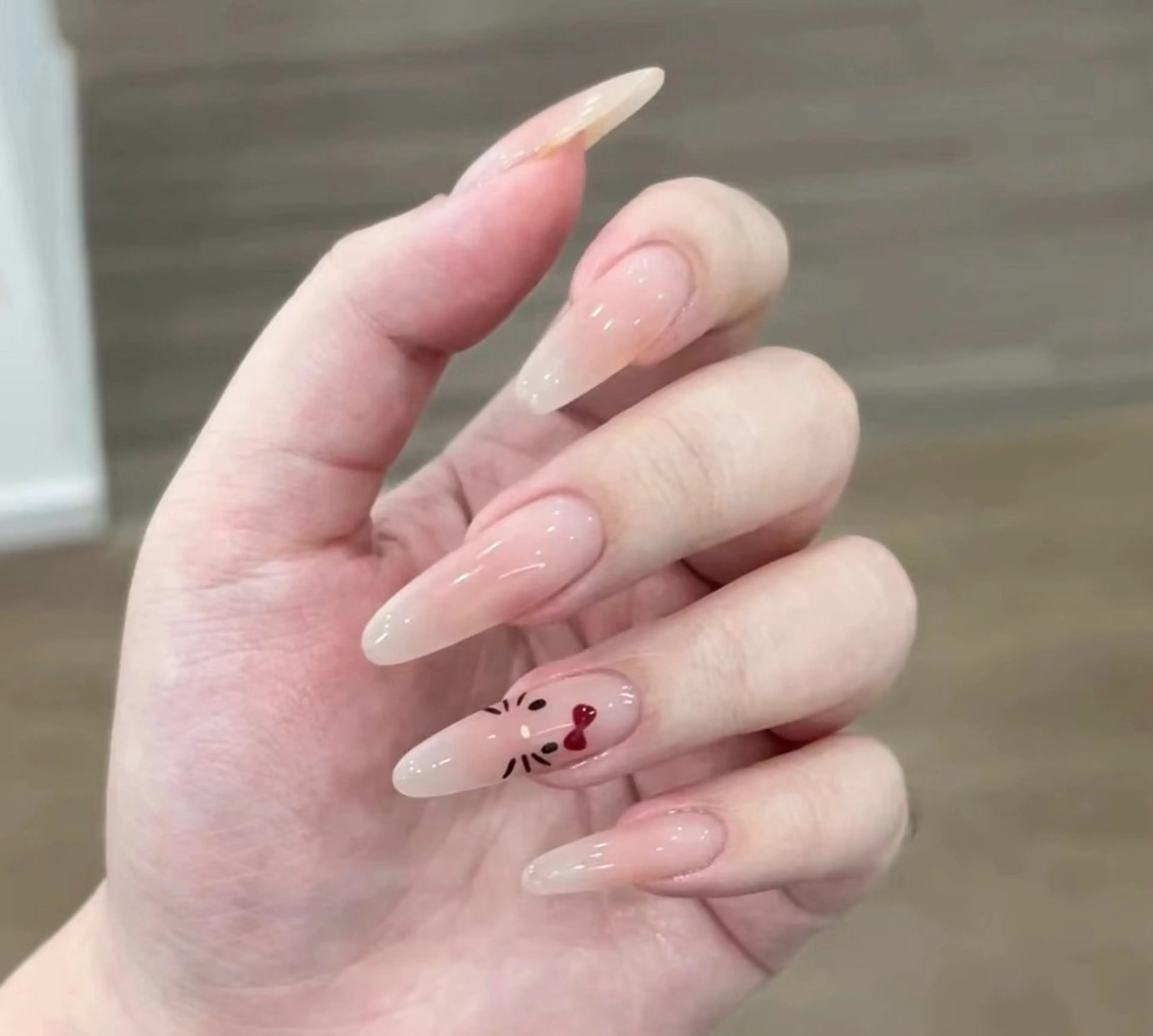 ネイル チークネイル 長さ出し フレンチネイル ガーリー 韓国ネイル sun nail池袋 モデル募集のネイルデザイン