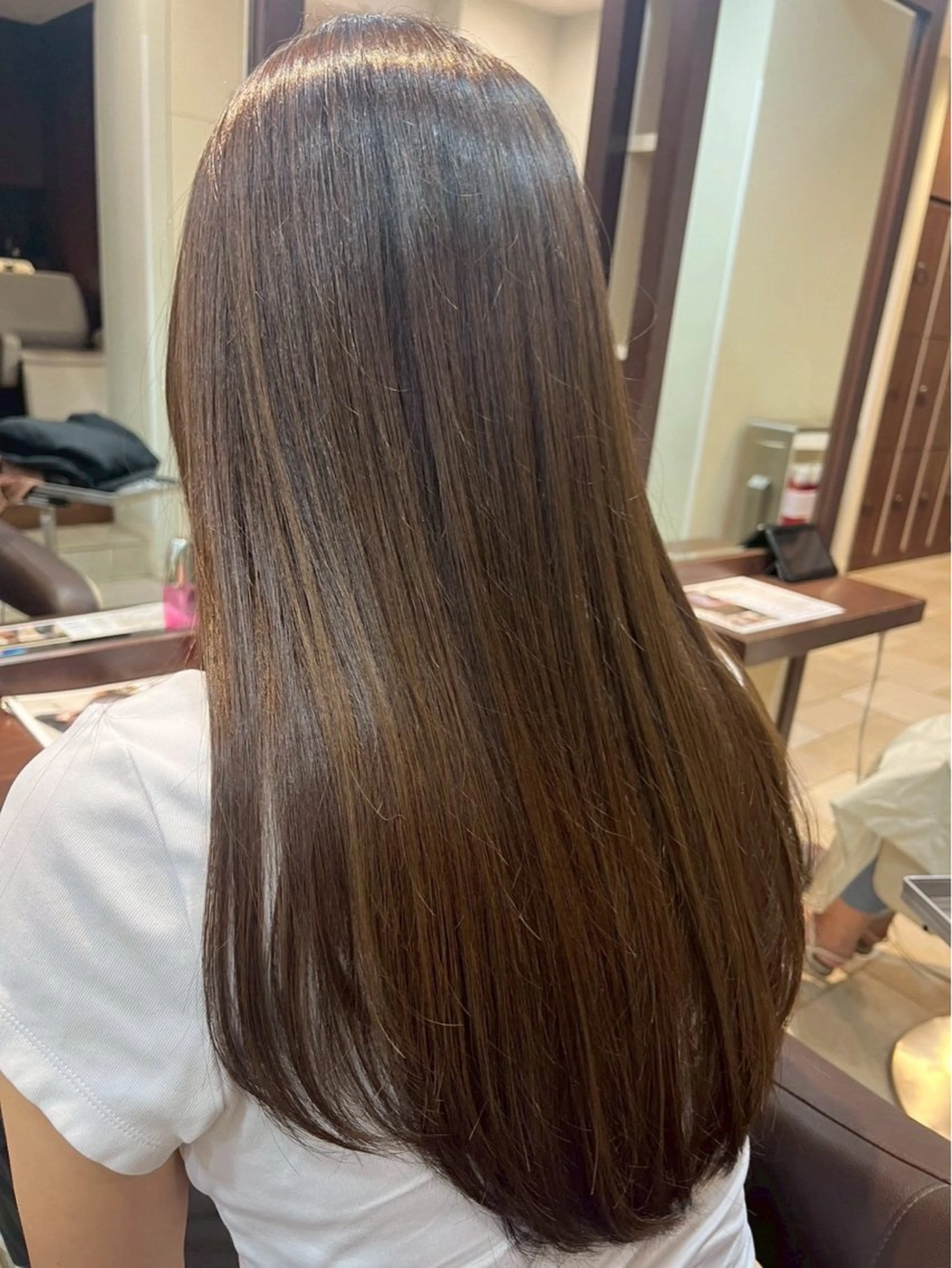 ロング カラー カット ヘアカラー トリートメント 脇野 真琴のヘアスタイル