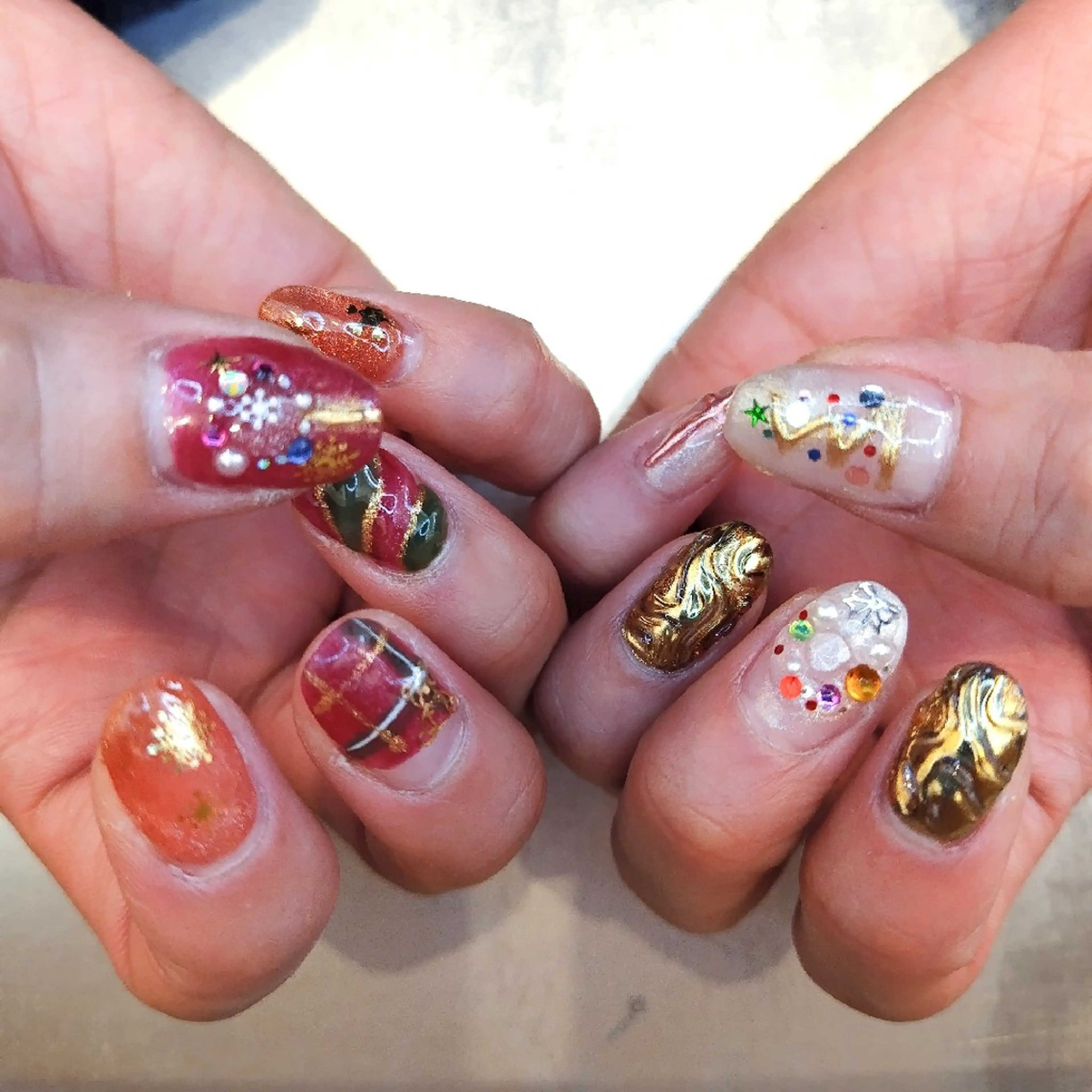 ネイル 冬ネイル クリスマス 黒浜 ちなみのネイルデザイン