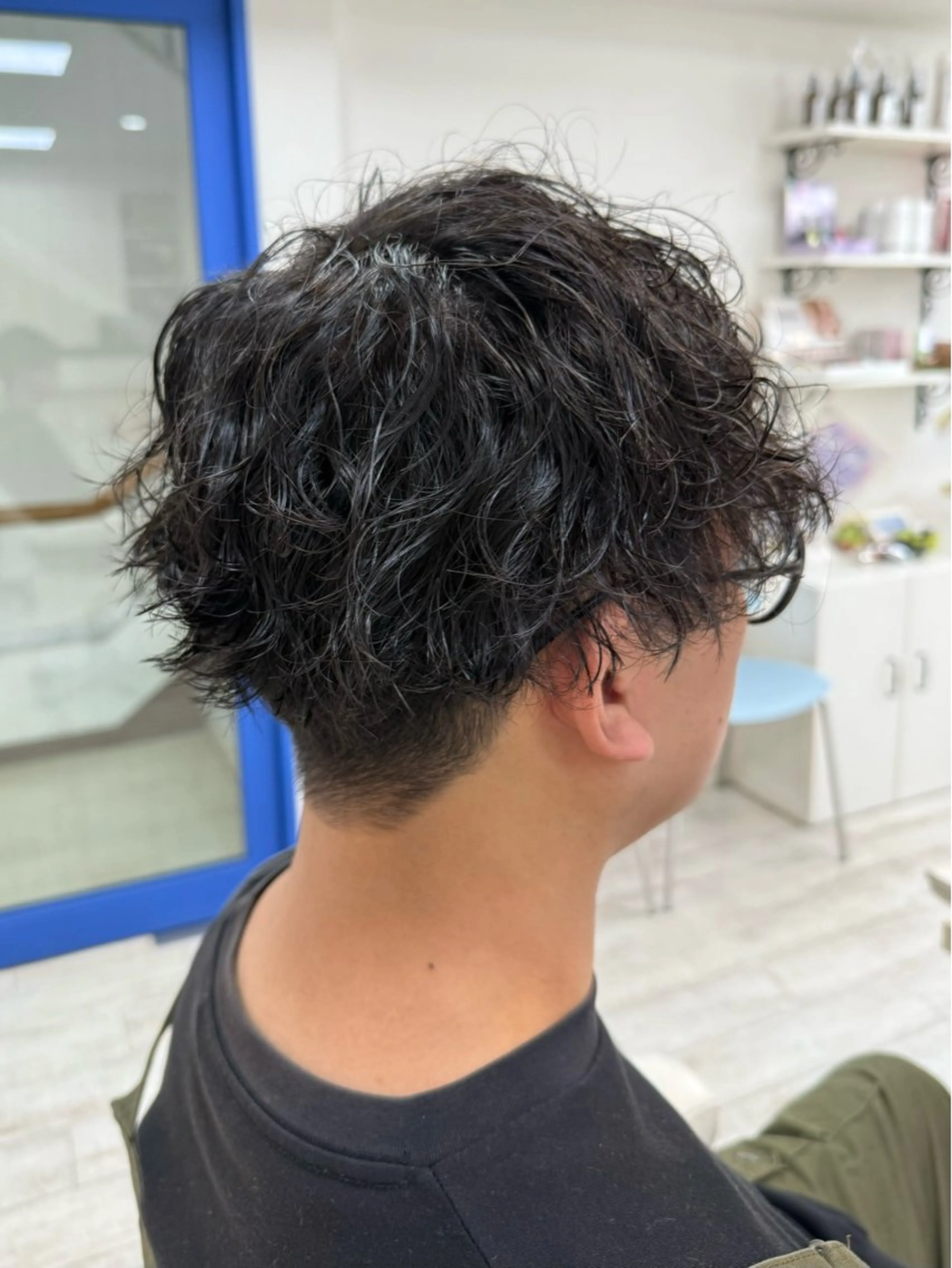 ショート くせ毛 新籾 尚哉のヘアスタイル