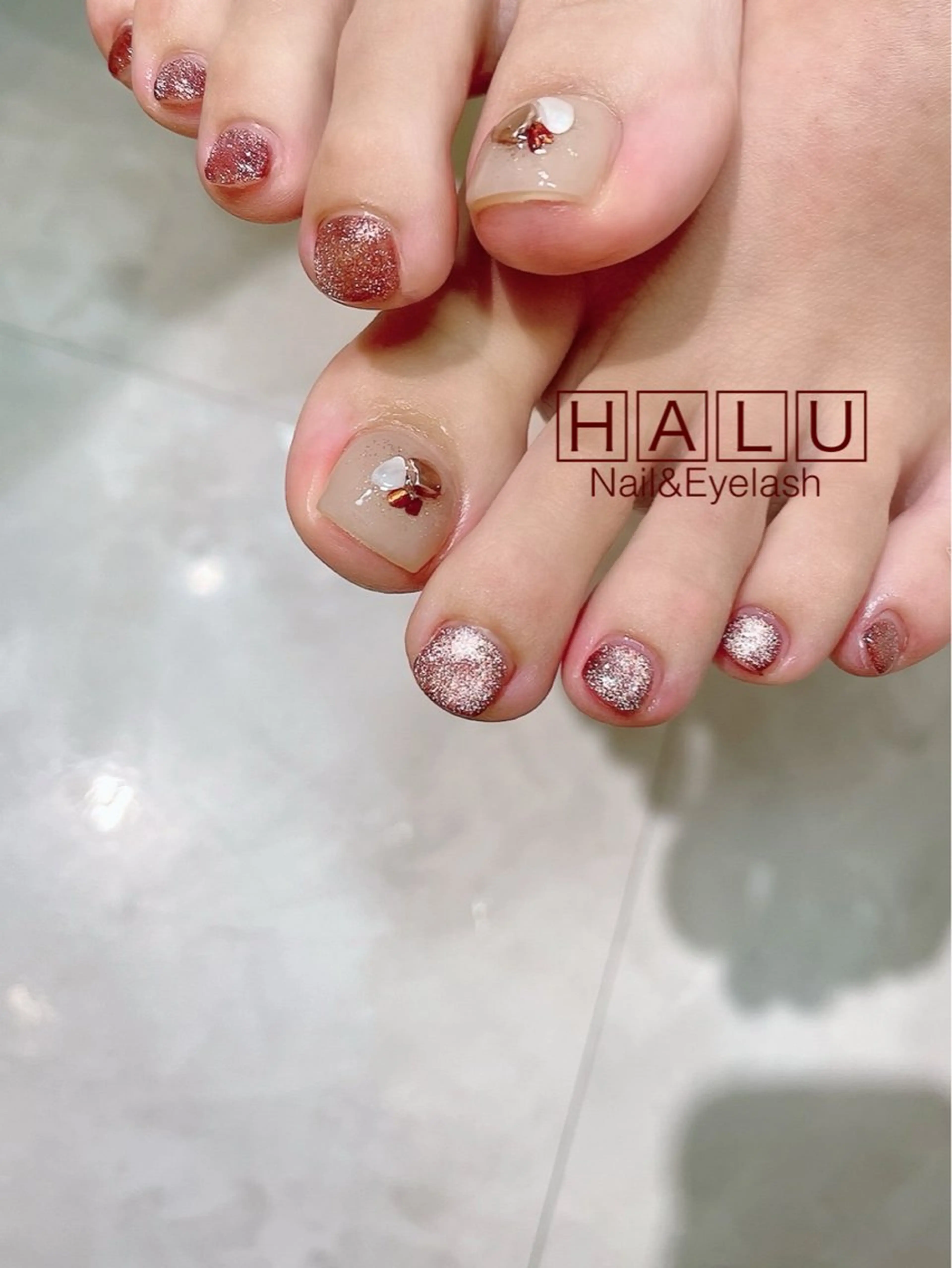 ネイル マグネットネイル ストーンネイル フットネイル HALU ハルのネイルデザイン