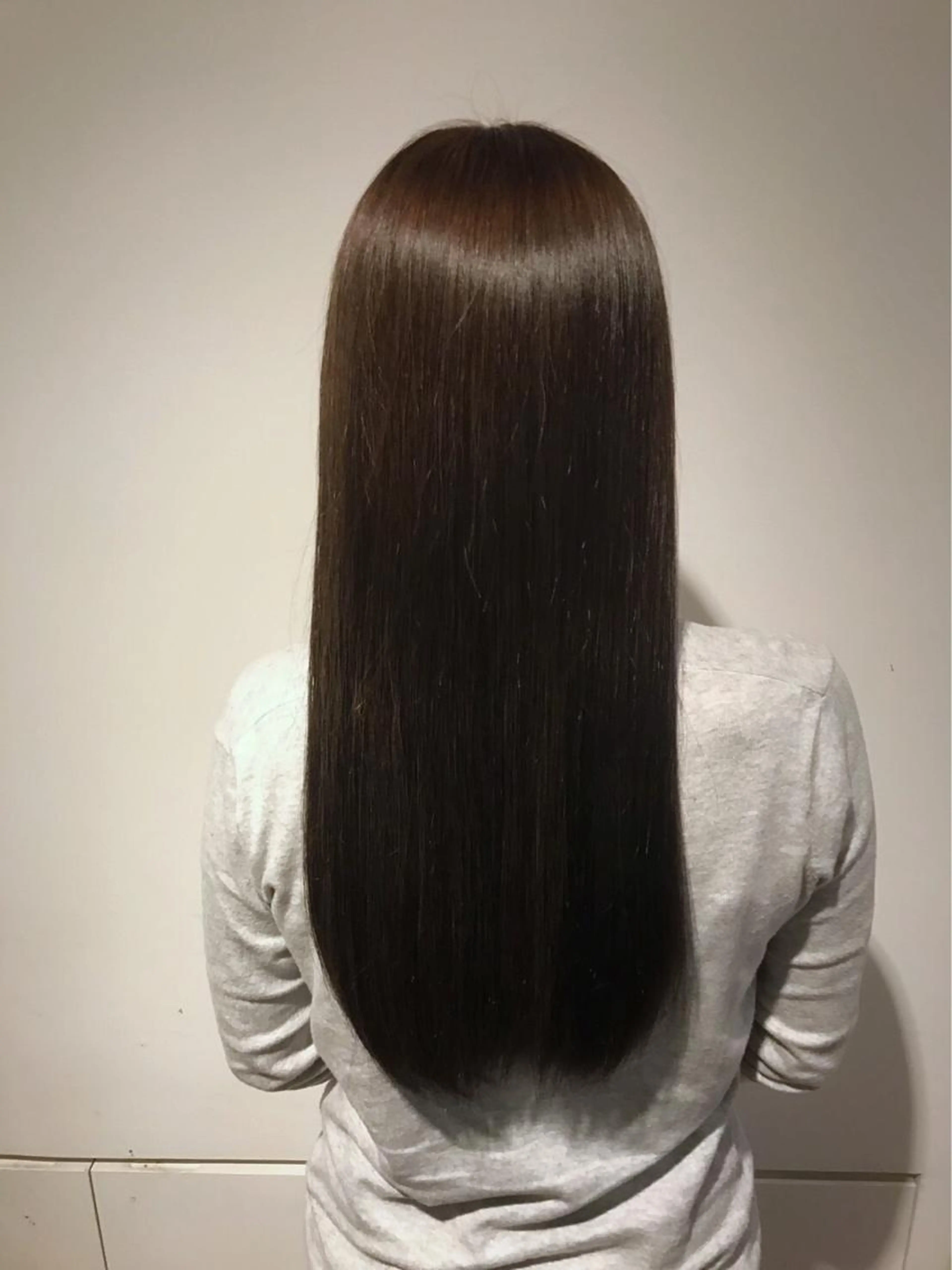 ⭐️前髪縮毛矯正+前髪カット6500の写真