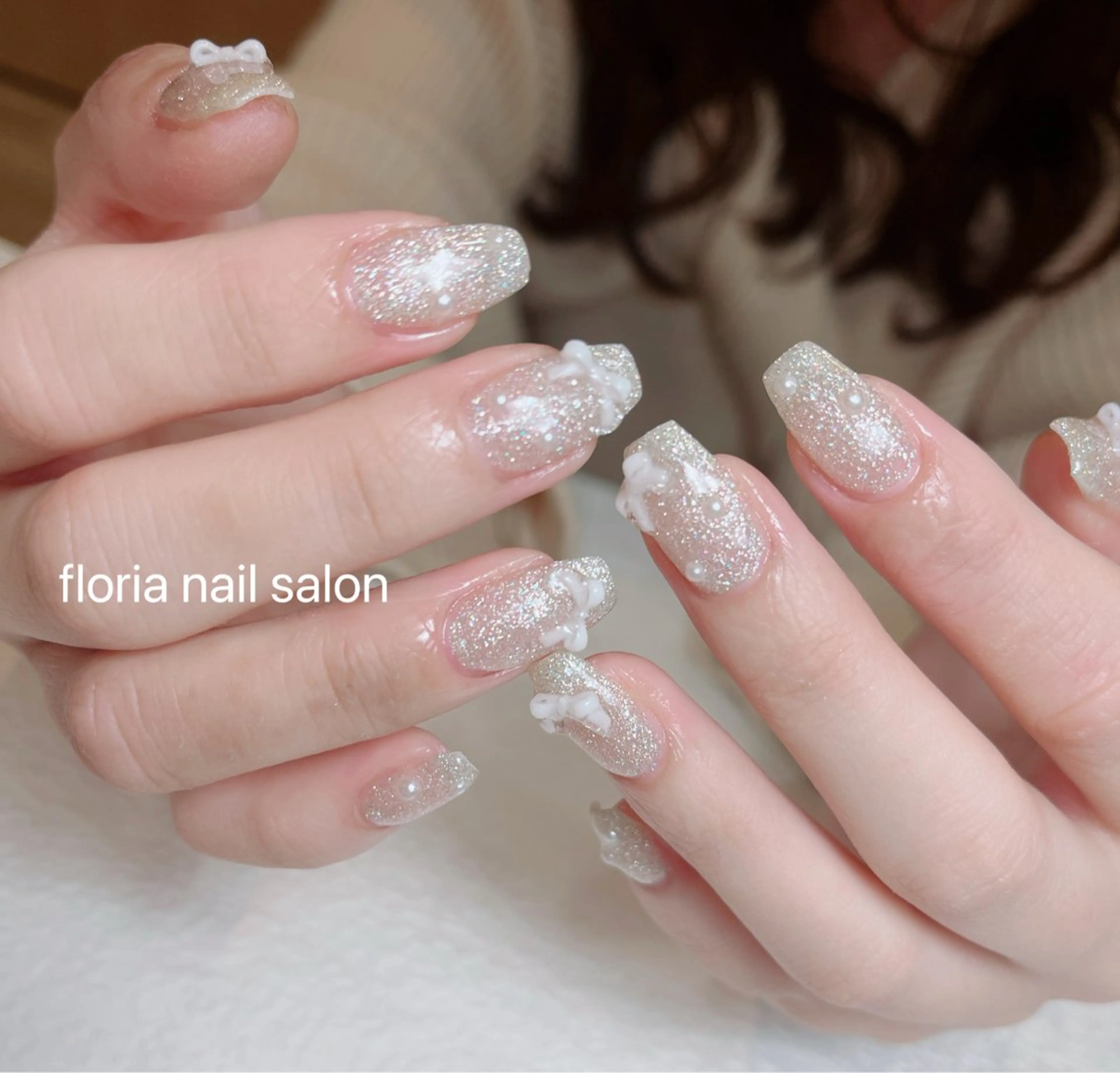 ネイル アートネイル ボルドー ドット フレンチネイル ジェルネイル ハンドネイル Floria nail salonのネイルデザイン