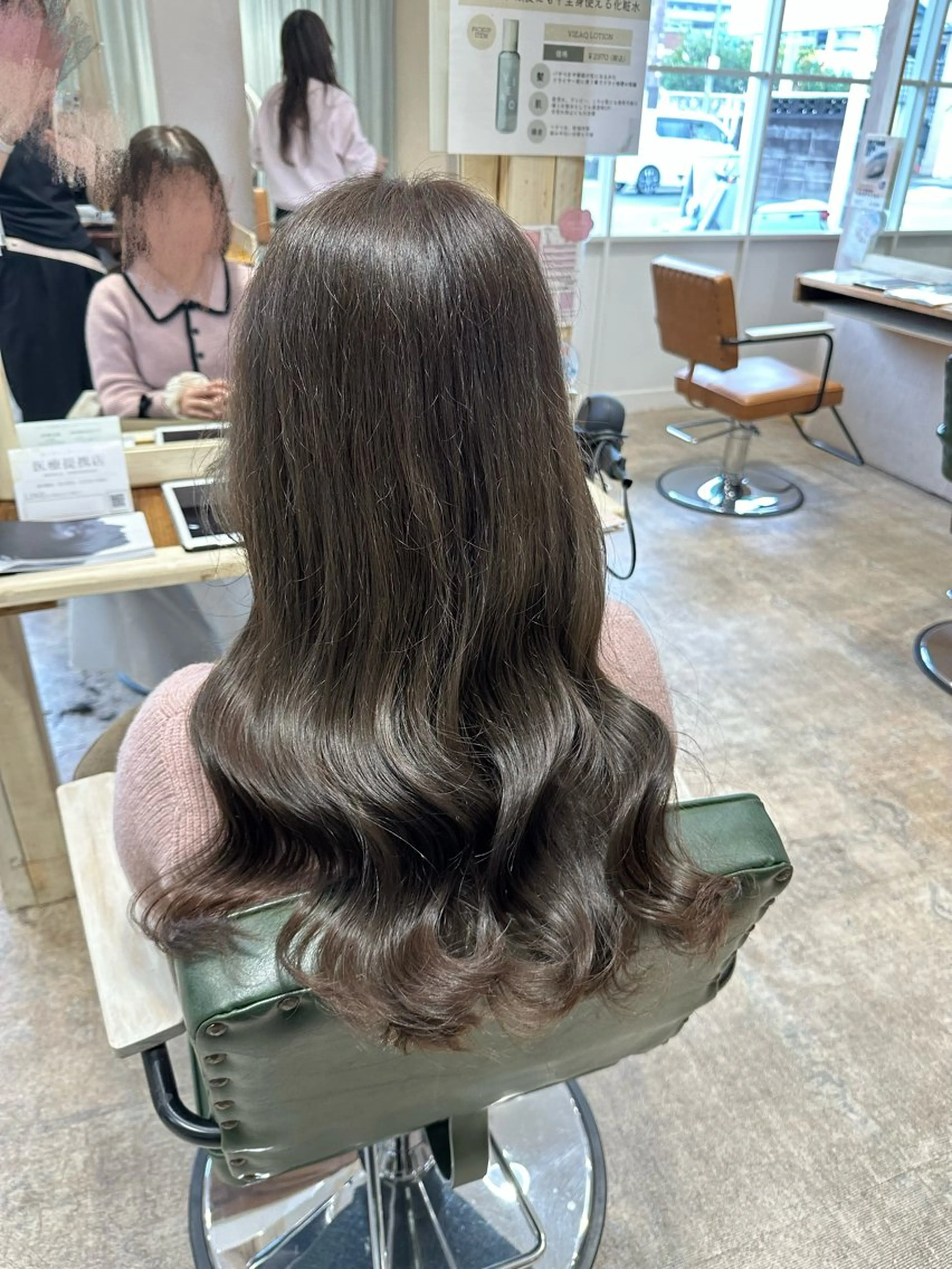 カラー ベージュカラー オリーブベージュ ヘアカラー 東浦　髪質改善カラー 透明感カラーのヘアスタイル