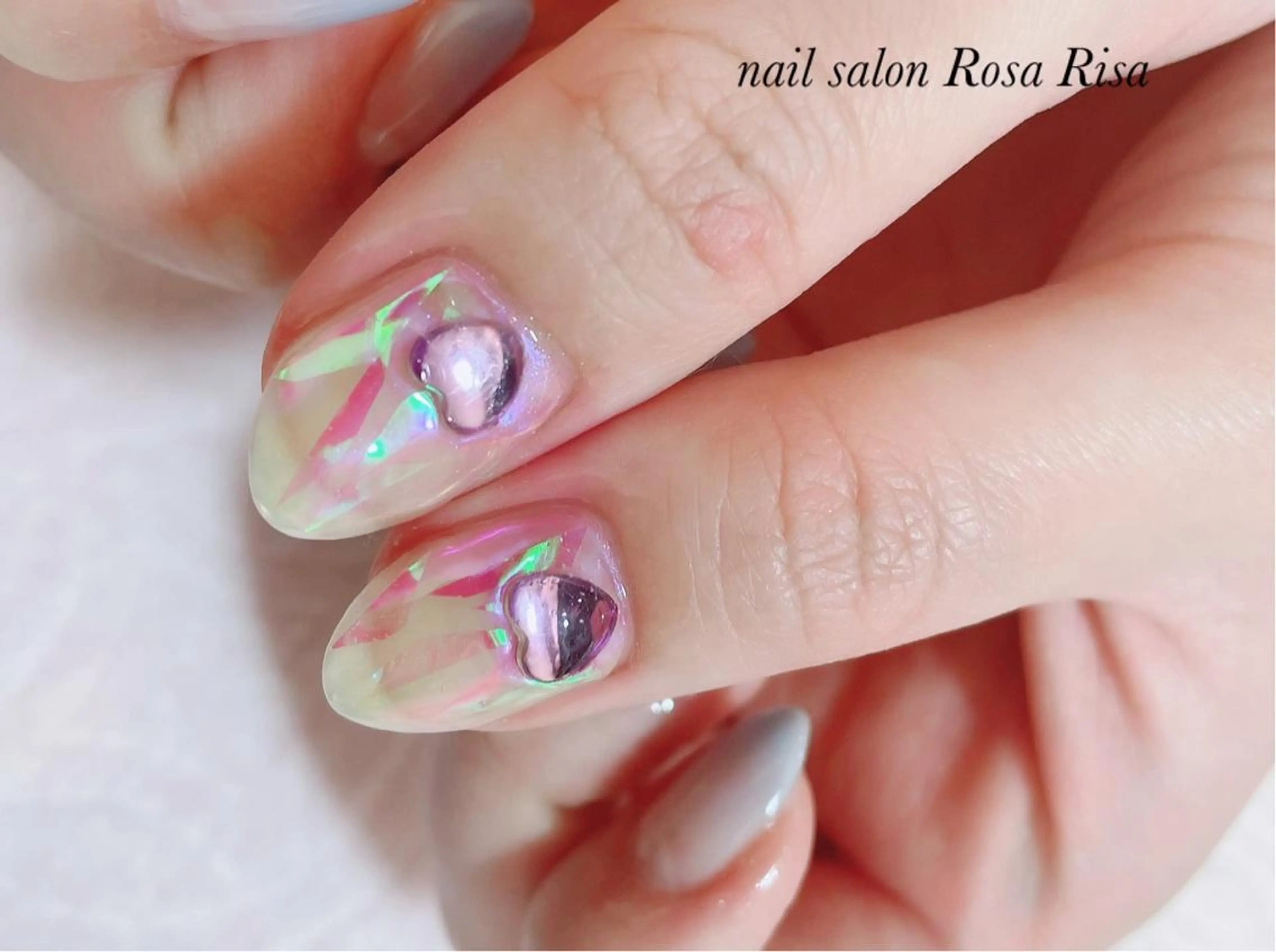 ミディアム ネイル ネイルスタジオ シェイクユアハンズのネイルデザイン