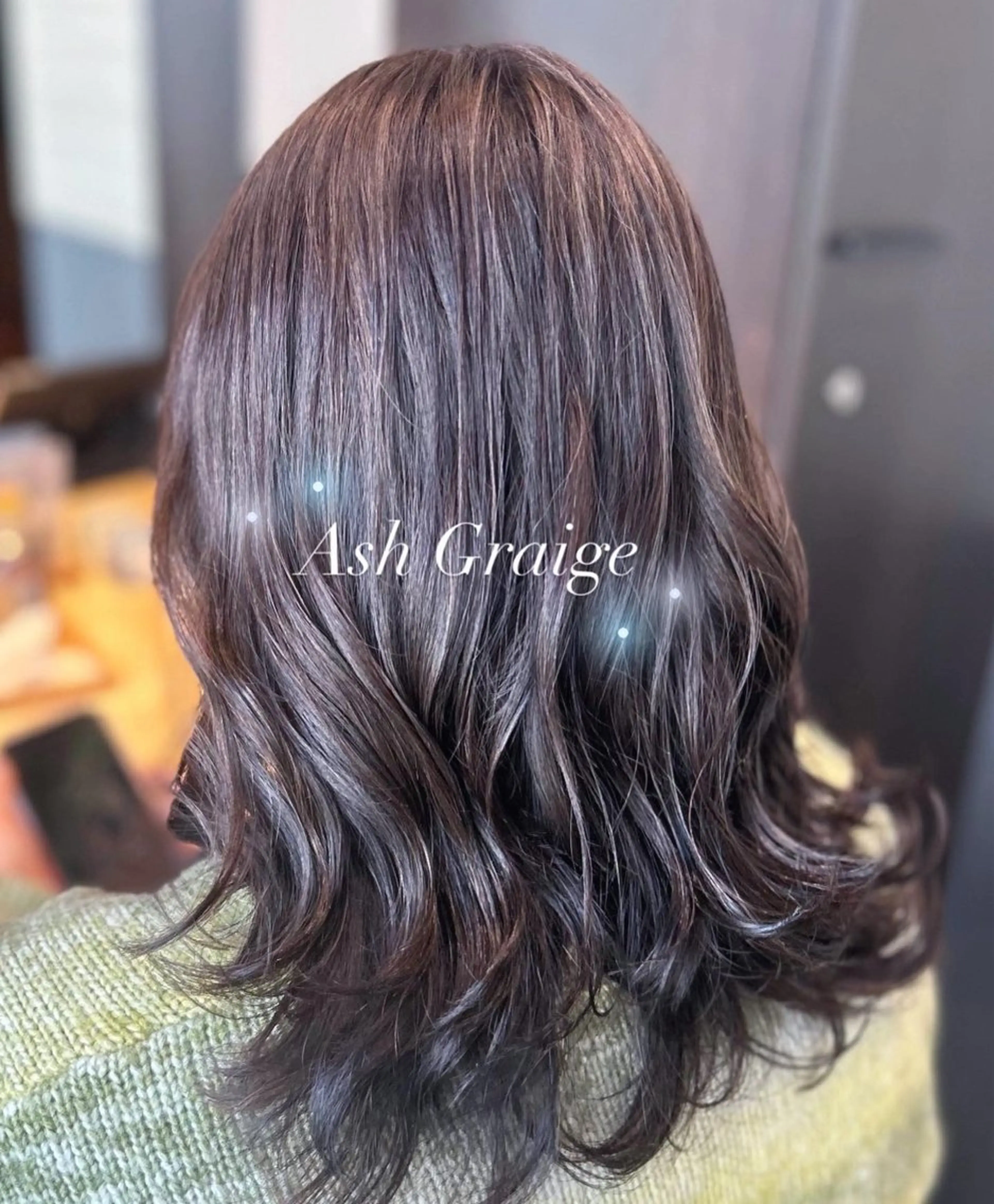 セミロング カラー ブリーチ 透明感カラー グレージュ ハイライトカラー ハイライト ⭐️似合わせアップ ⭐️並木奏絵のヘアスタイル