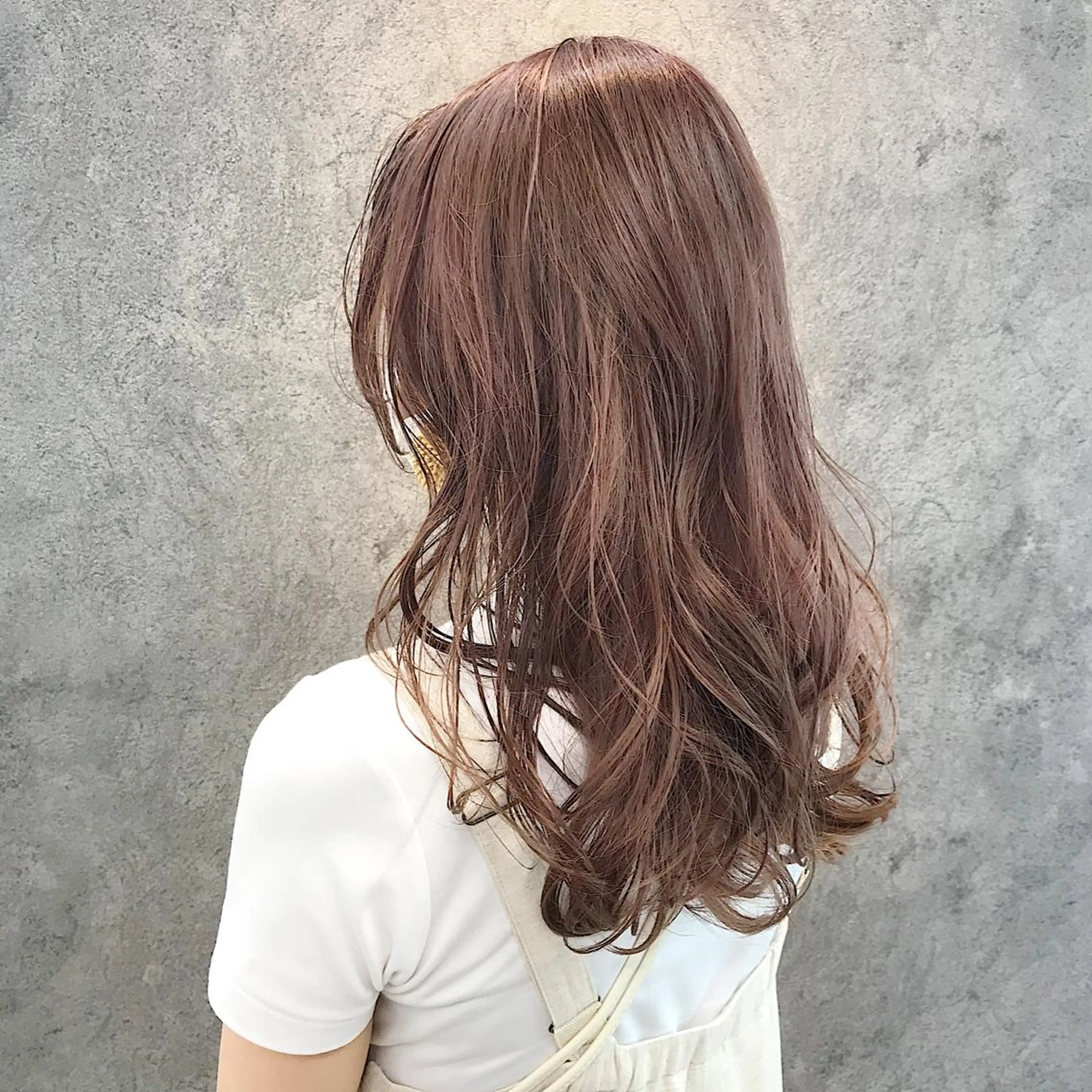 セミロング カット ヘアカラー トリートメント 所渉/韓国レイヤー /ウルフカットのヘアスタイル