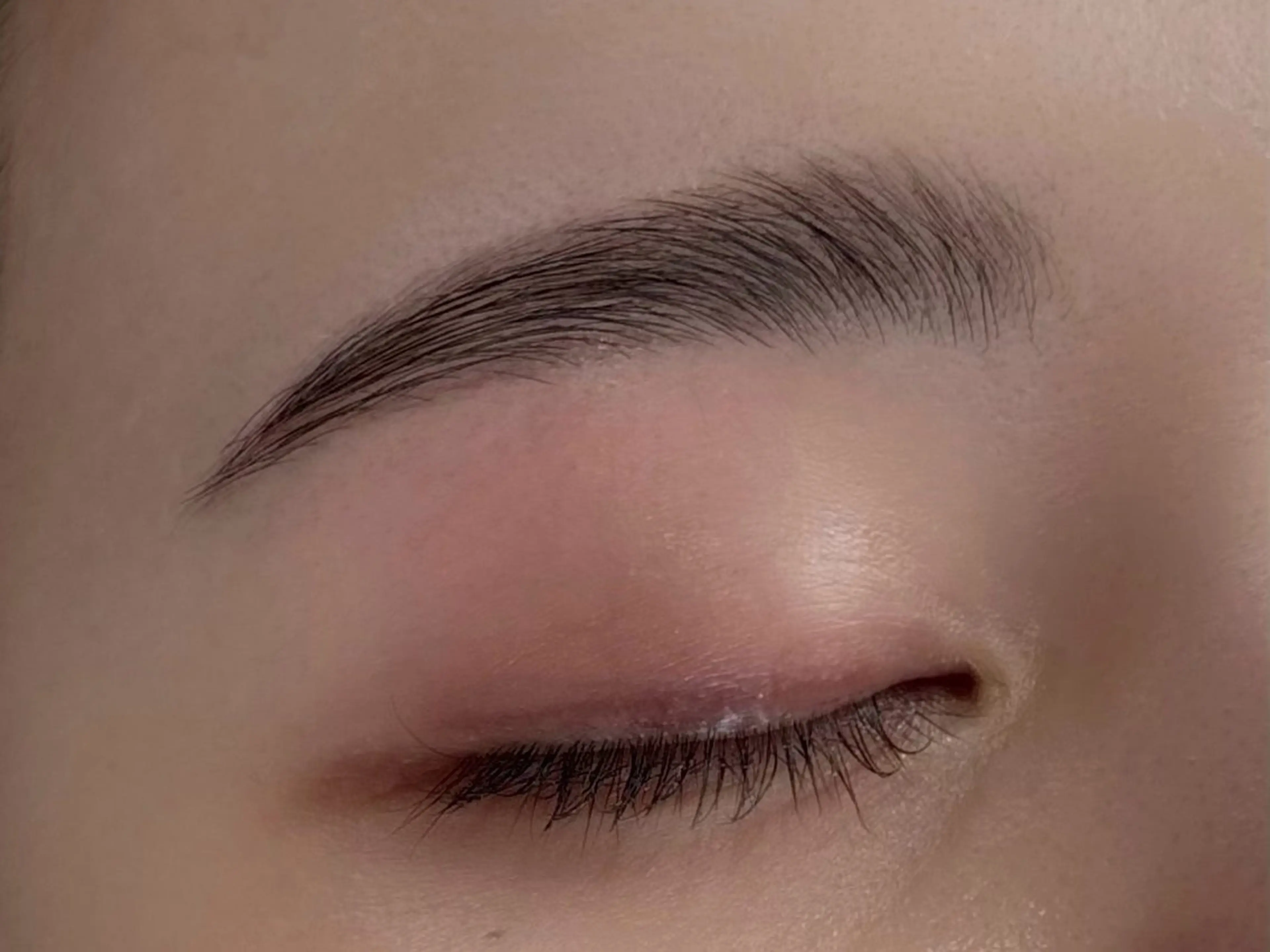 美眉スタイリング［毛流れ改善+Wax脱毛+毛量調節+メイク］の写真