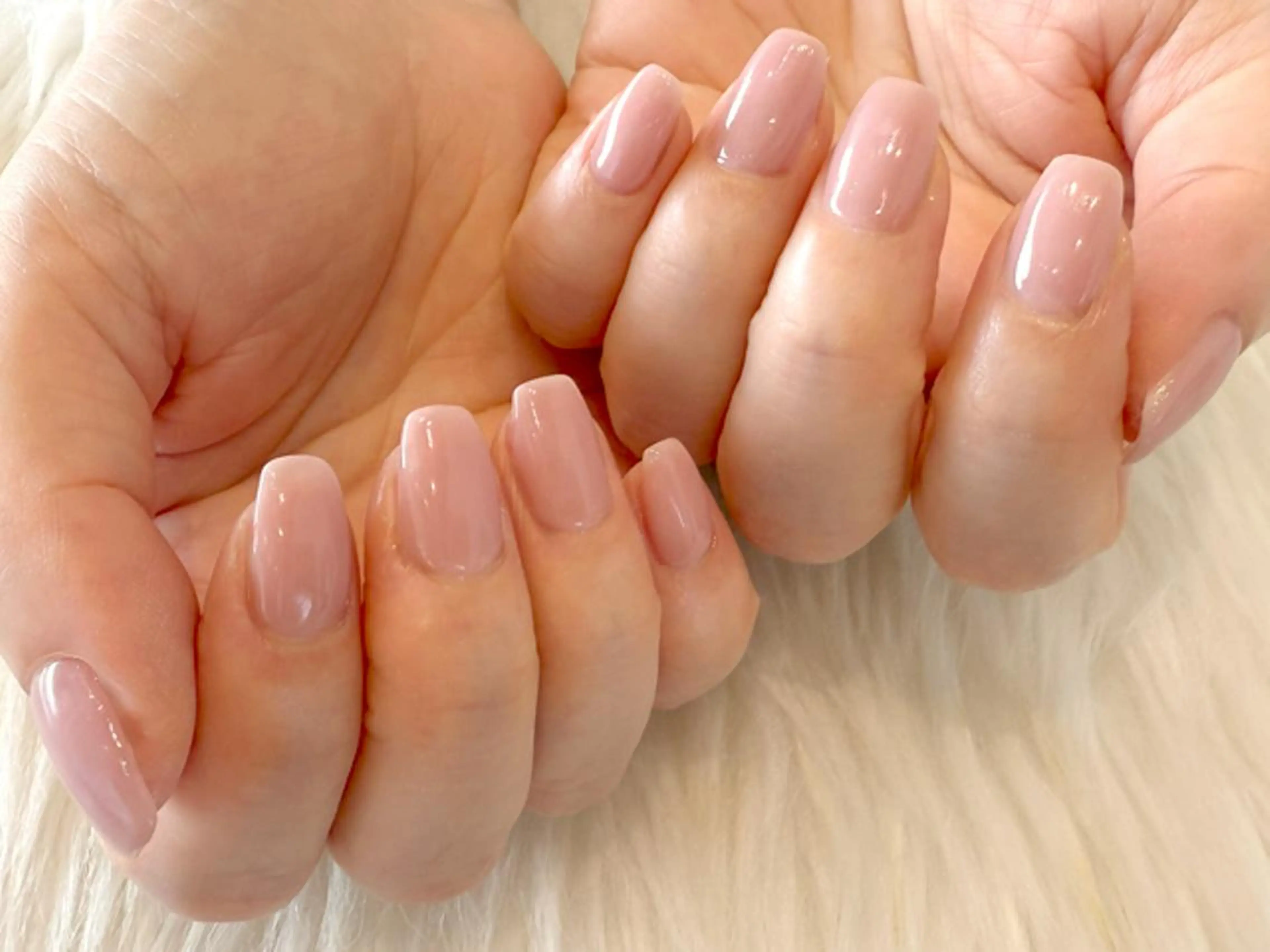 ネイル ハンドネイル Miku. Nのネイルデザイン