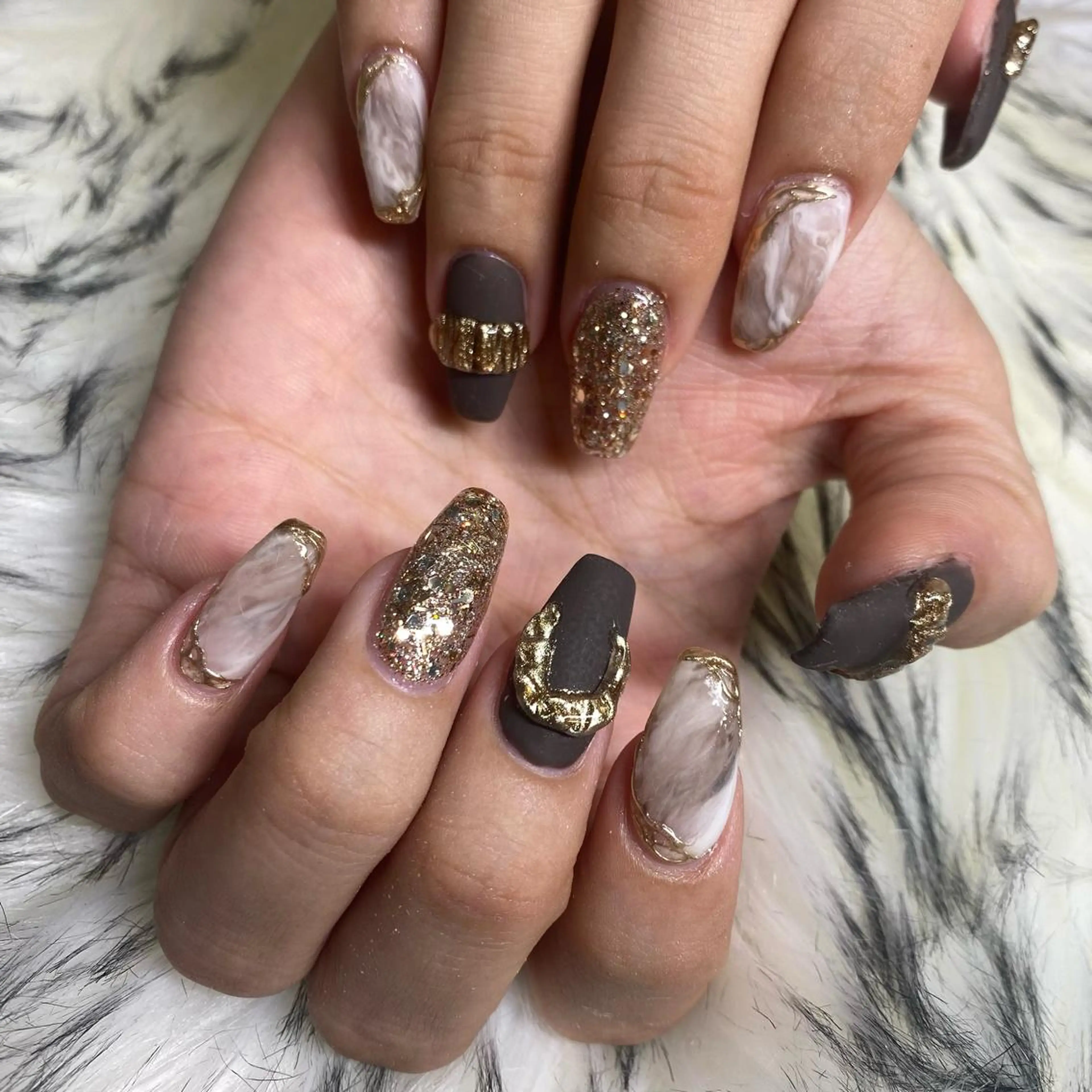 ネイル ハンドネイル la vie  Luire所属・la vie Luire ｱｽｶのネイルデザイン