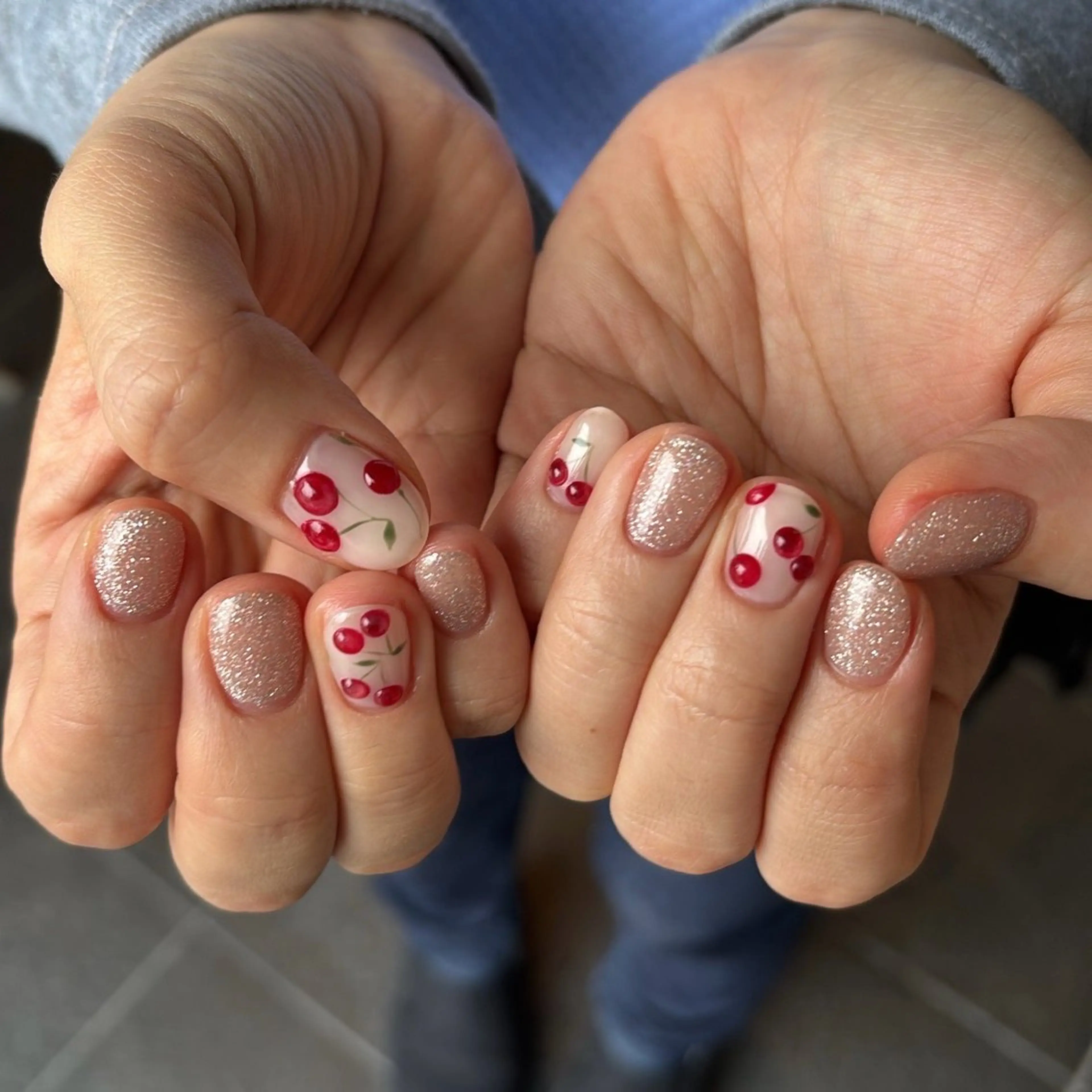 ネイル Cuaura所属・松下 彩菜のネイルデザイン