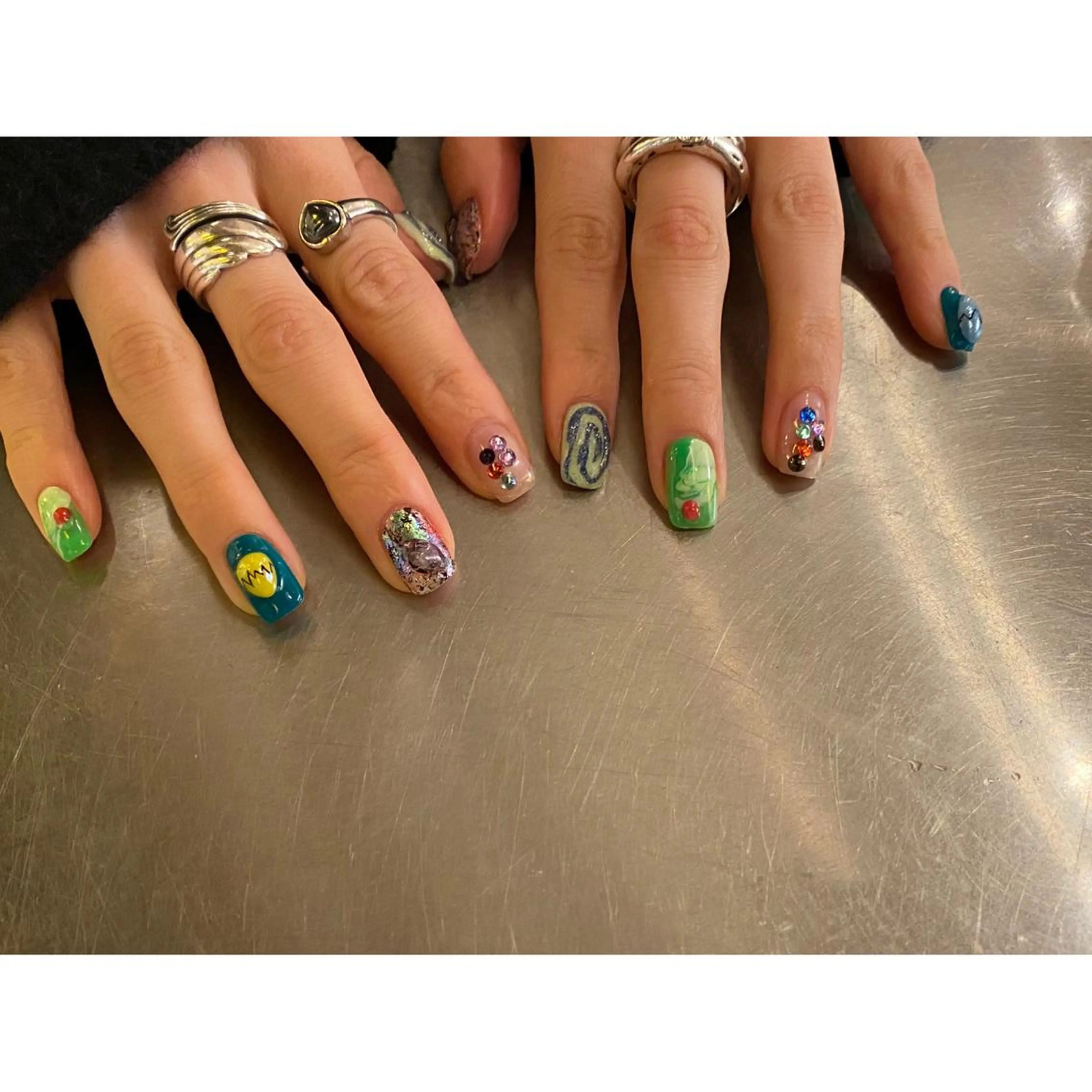 写真モデル特別価格🧚🏻‍♀️（初回オフありの方のみ）ネイリストにお任せ10本デザイン¥6000🎨の写真