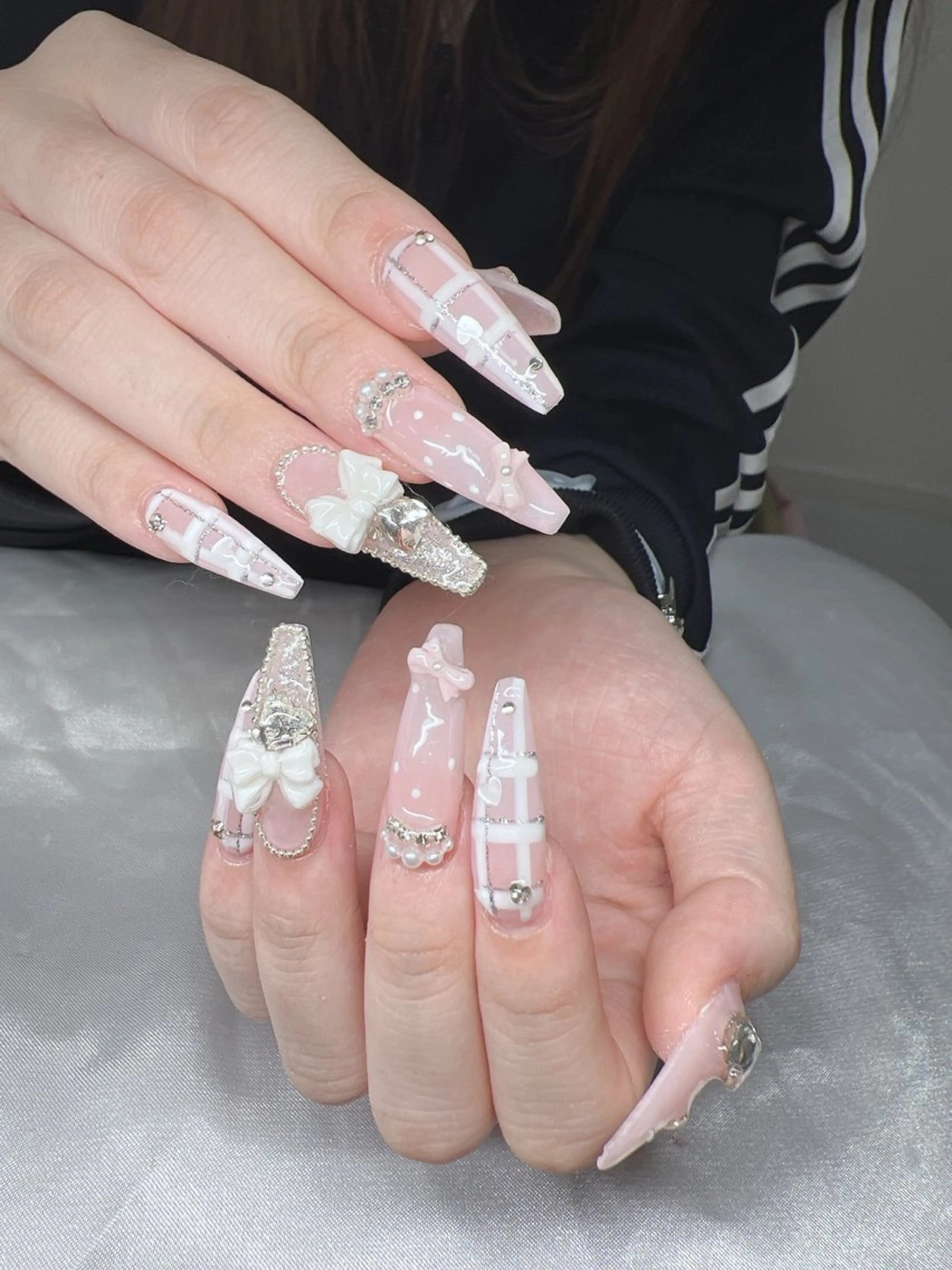 ネイル Lee Nailsのネイルデザイン