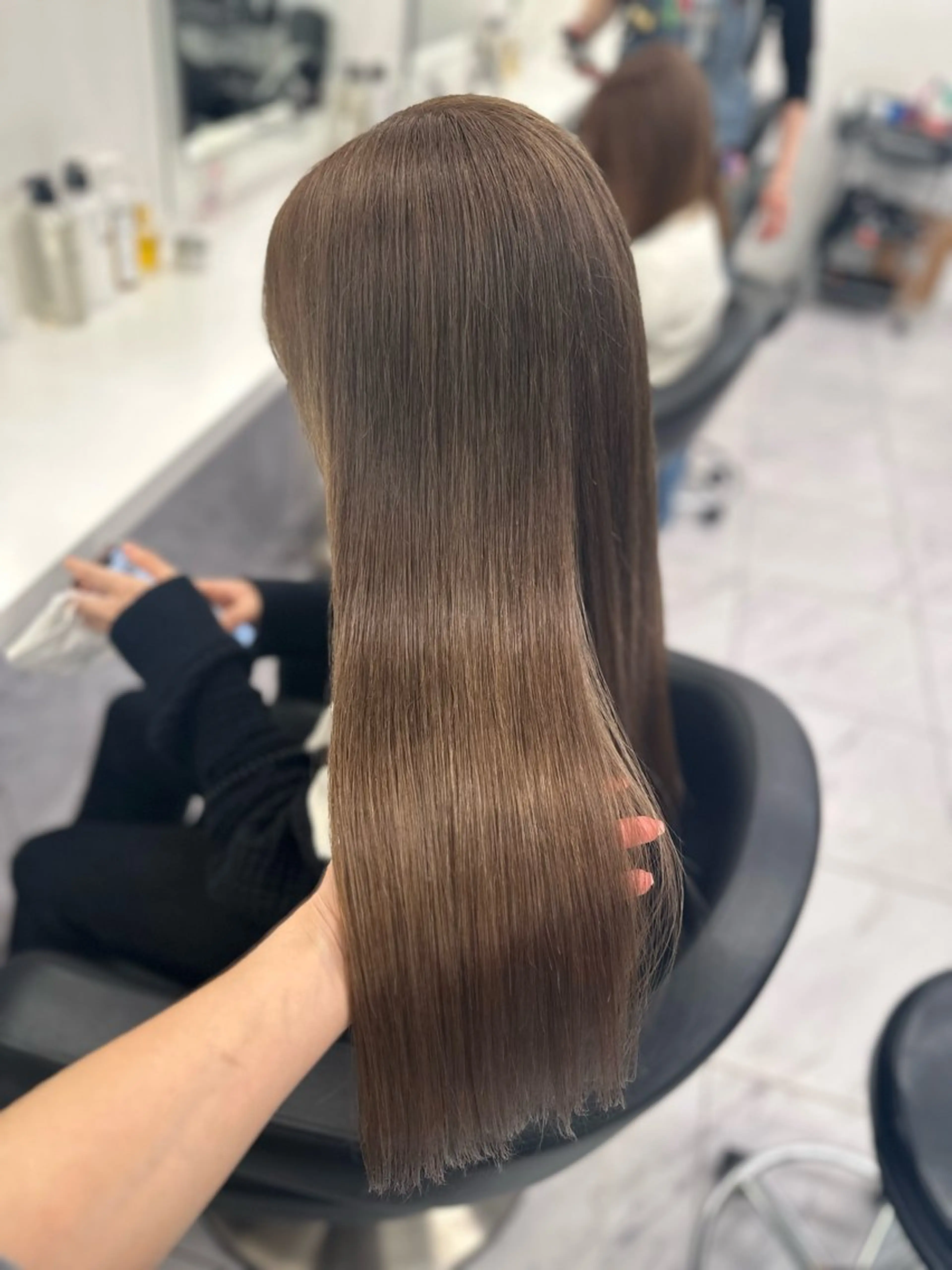 ロング カラー ベージュカラー 黒髪 ブリーチ ブルーカラー ブルーブラック ヘアカラー 🪞ハイトーン🪞 🤍waka🤍のヘアスタイル