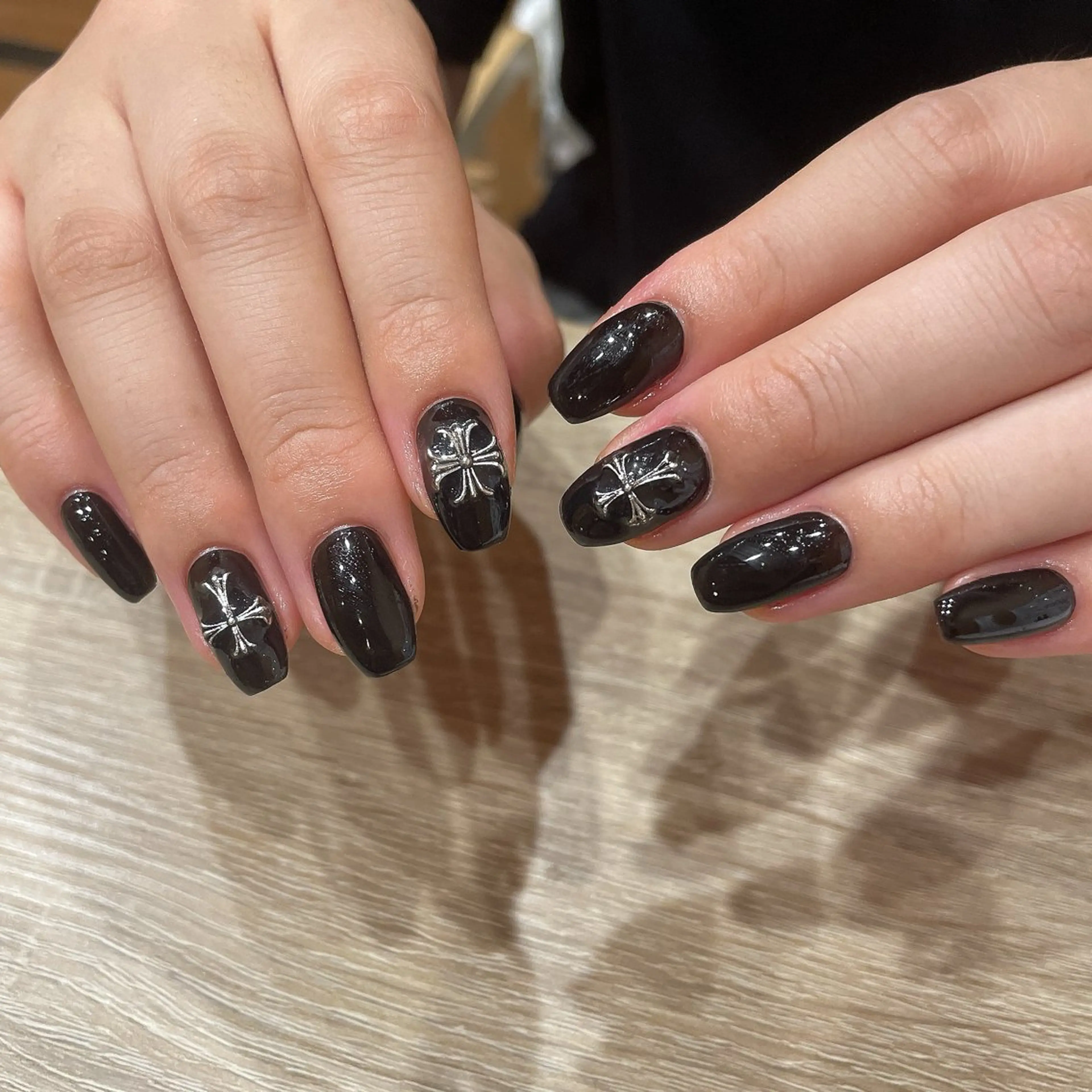 ネイル 持ち込み ハンドネイル liberté所属・liberté🫧 新小岩のネイルデザイン