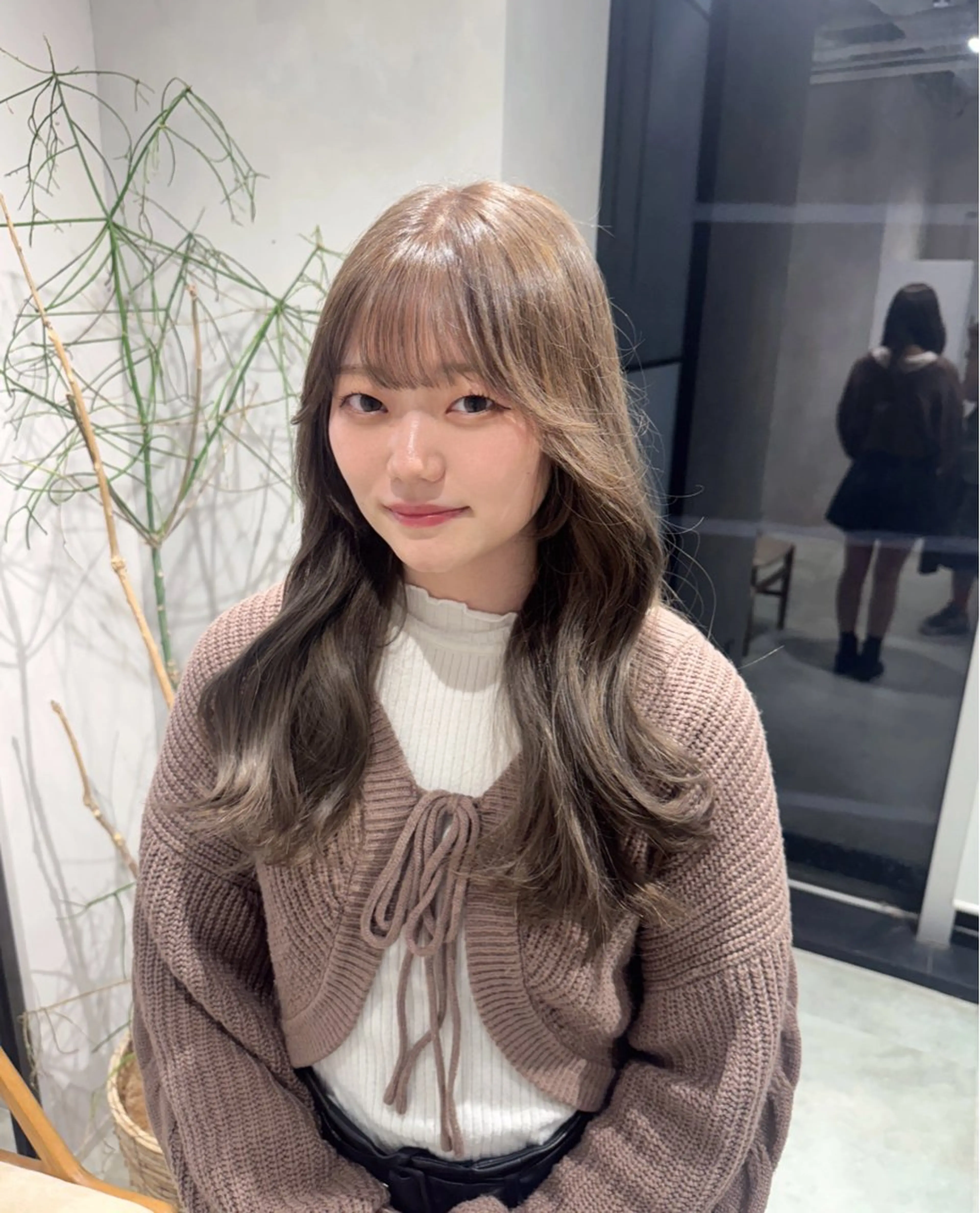 カラー ベージュカラー ヘーゼル カット ヘアカラー トリートメント 透明感カラー✨艶髪 制作🌱山根あゆみのヘアスタイル