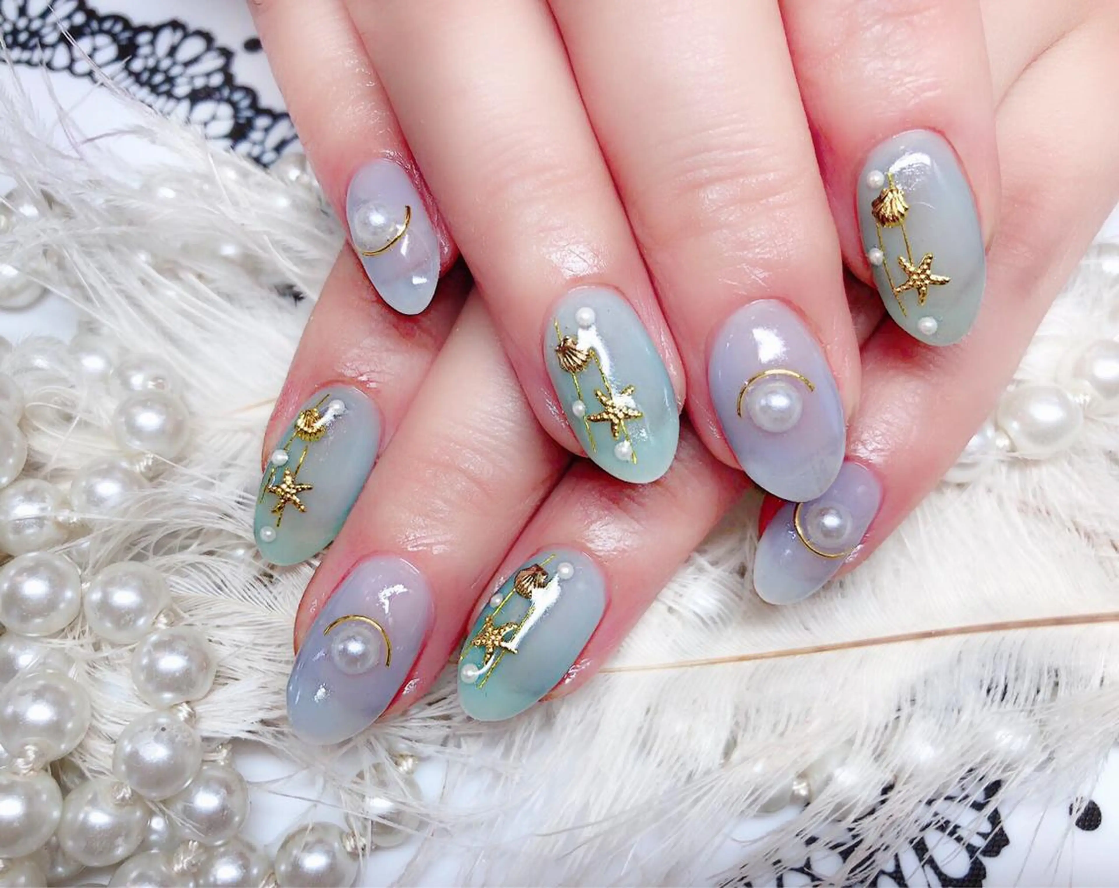 ネイル ハンドネイル マジックミラー所属・マジック ミラーのネイルデザイン