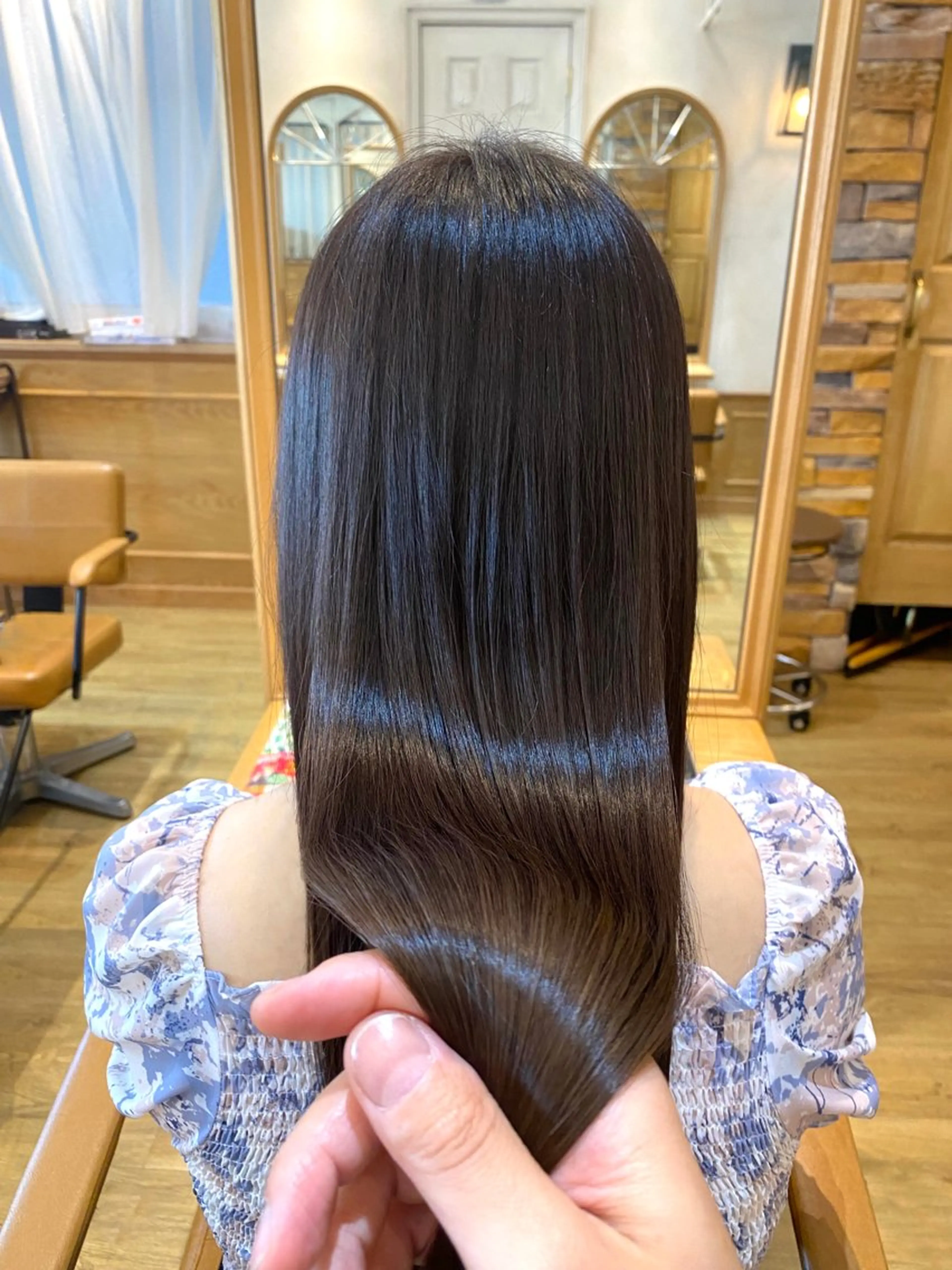 縮毛矯正 千 田のヘアスタイル