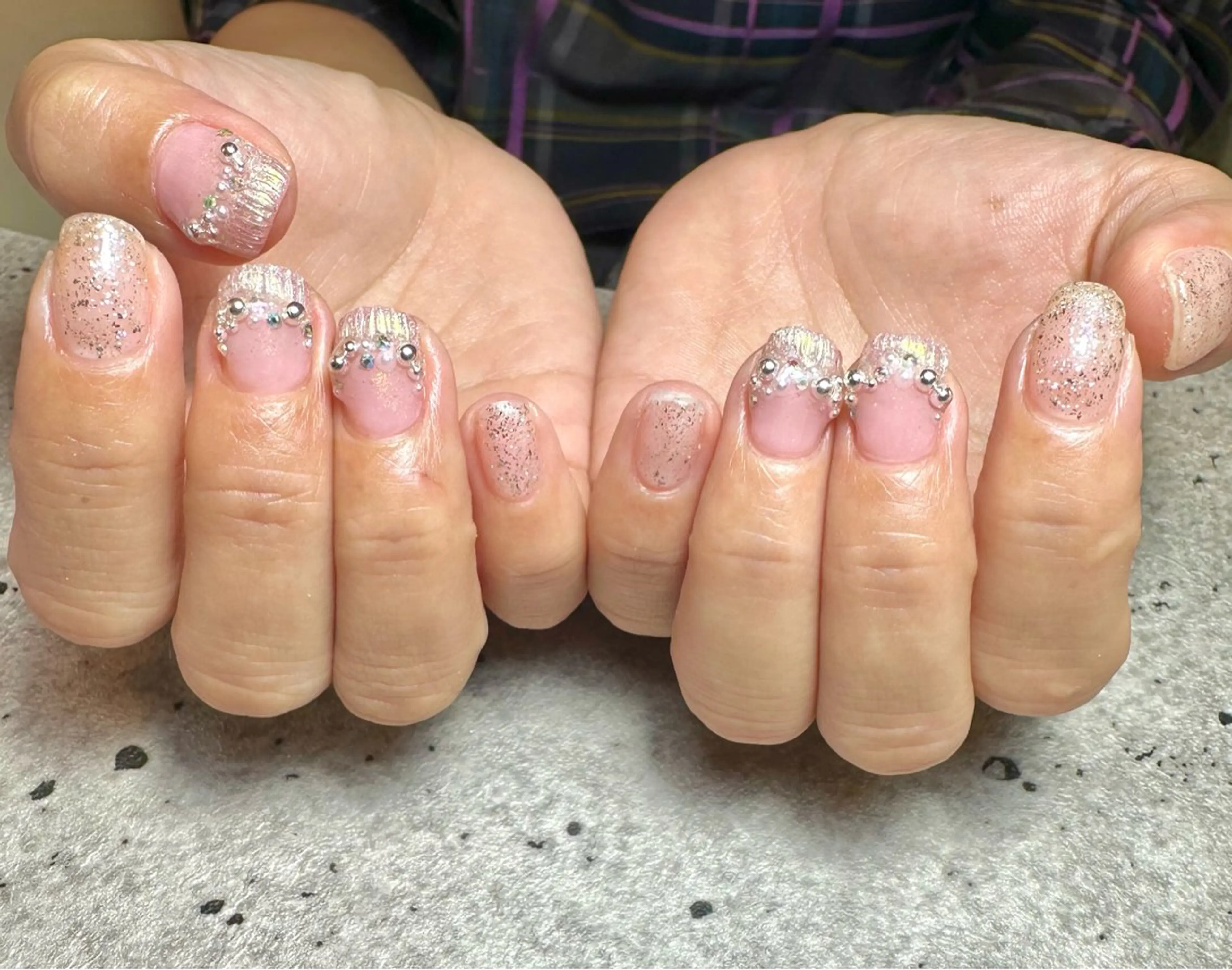 ネイル ガーリー ハンドネイル フットネイル GéRanium Harukaのネイルデザイン