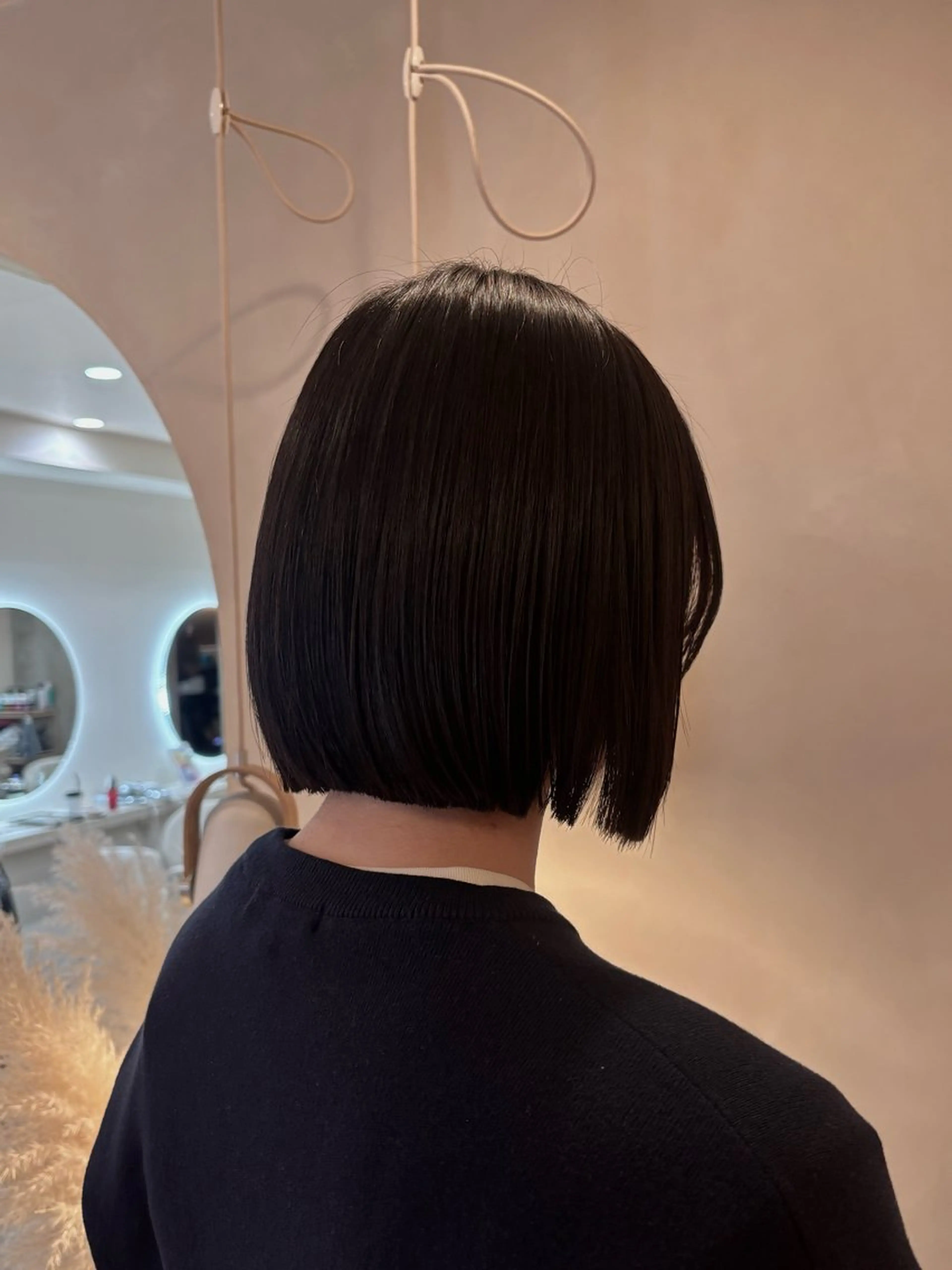 ミディアム 切りっぱなしボブ ボブ カット シンバヒナノ/パーマ レイヤーカット/ボブのヘアスタイル