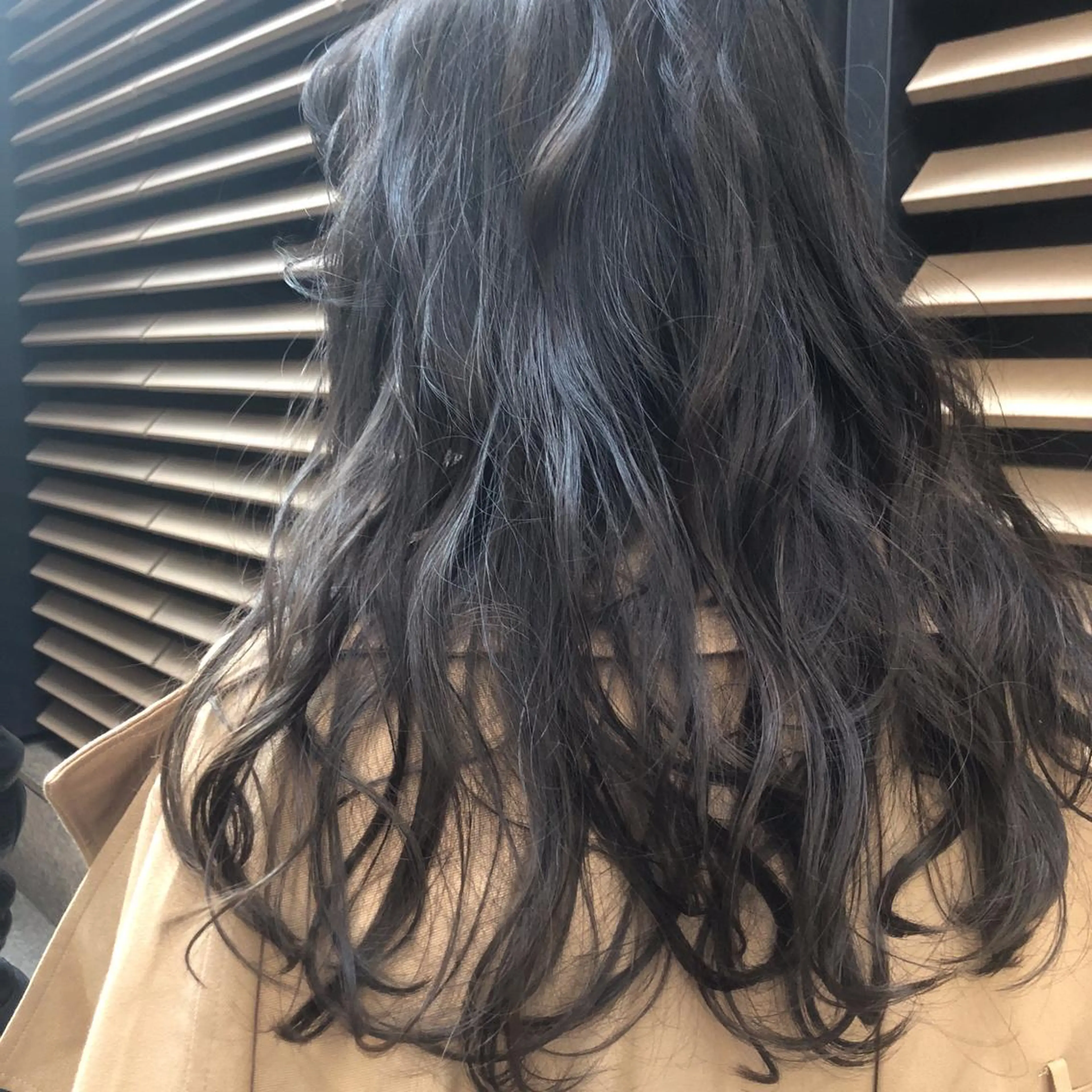 ロング カラー パーマ classic 新横浜所属・大人girly🛋️ 🤍yukakoのヘアスタイル