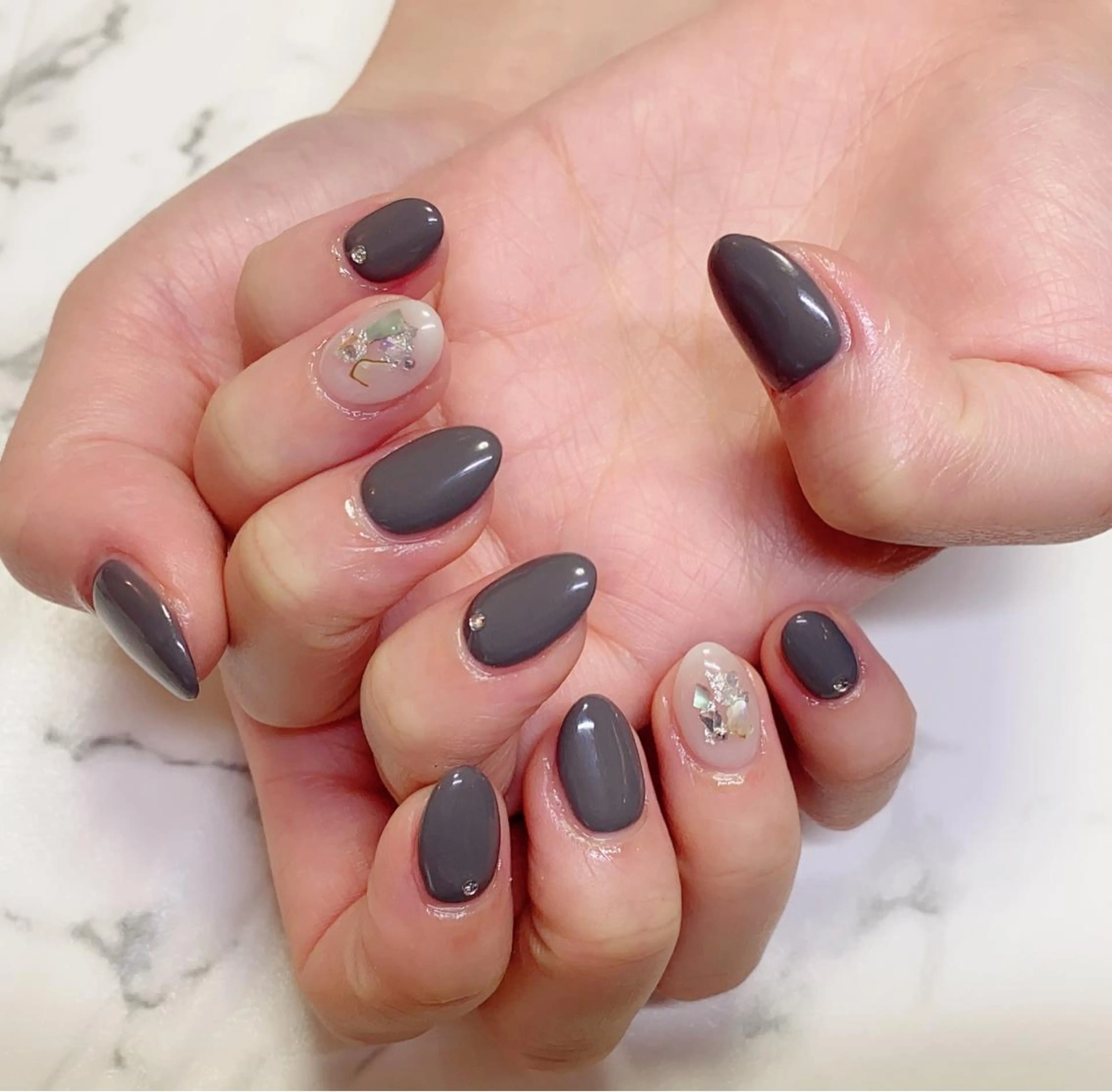 ロング カラー ネイル アートネイル Q Free nailsのネイルデザイン