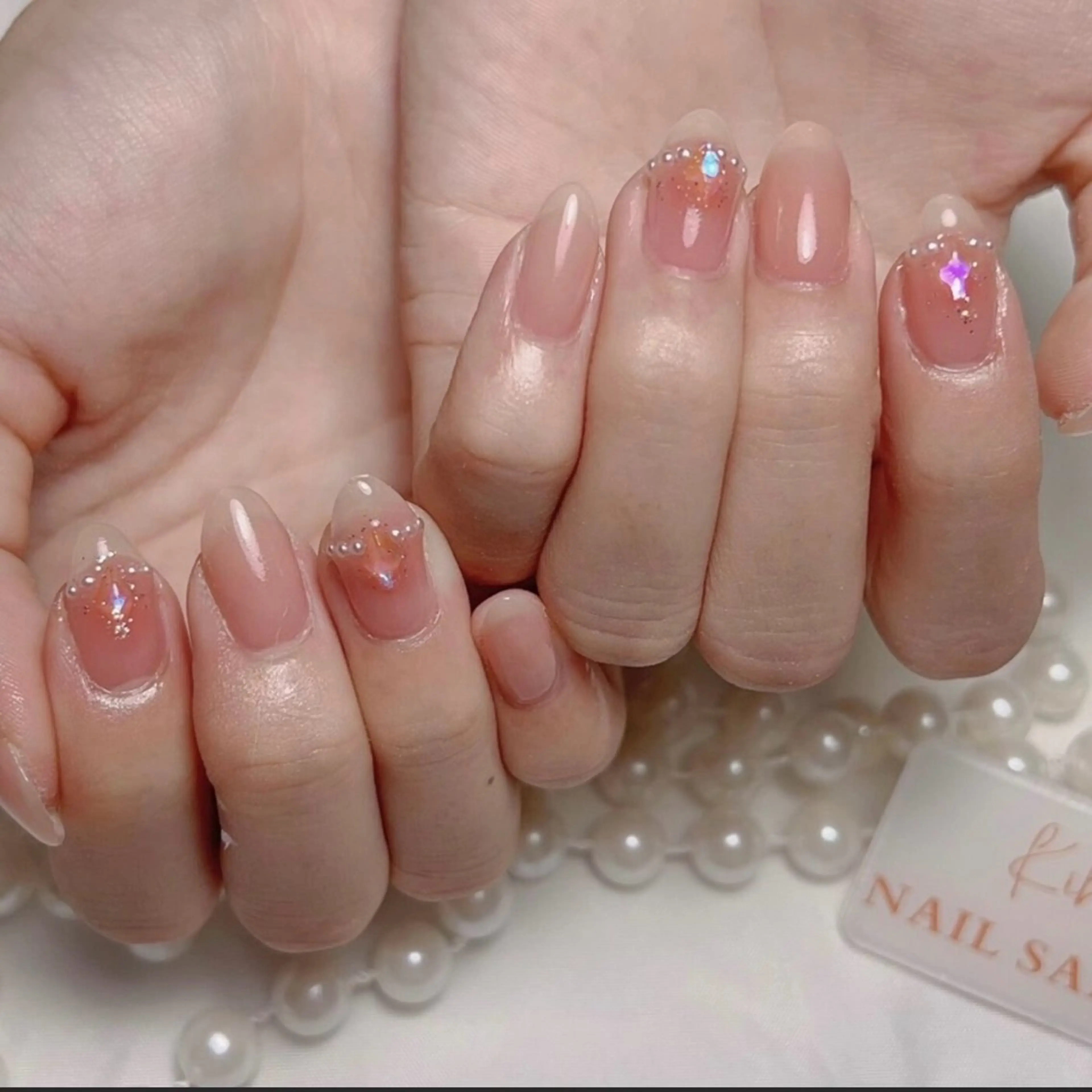ネイル アートネイル フレンチネイル ジェルネイル グラデーション 韓国ネイル ハンドネイル 💕鈴木ユリ パラジェル/オフ無料のネイルデザイン