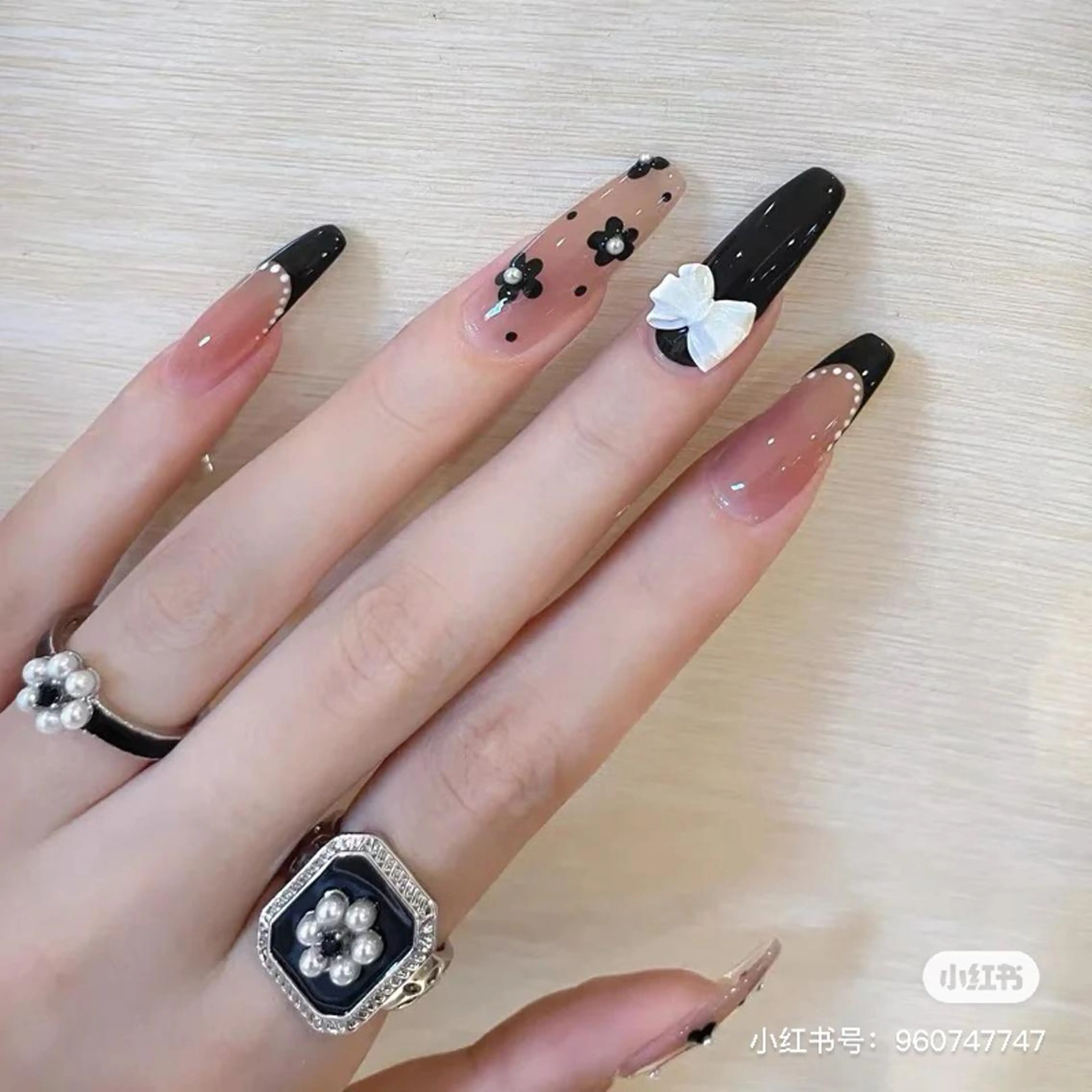 ネイル 菲菲ネイルサロン所属・FF フィフィネイルサロンのネイルデザイン