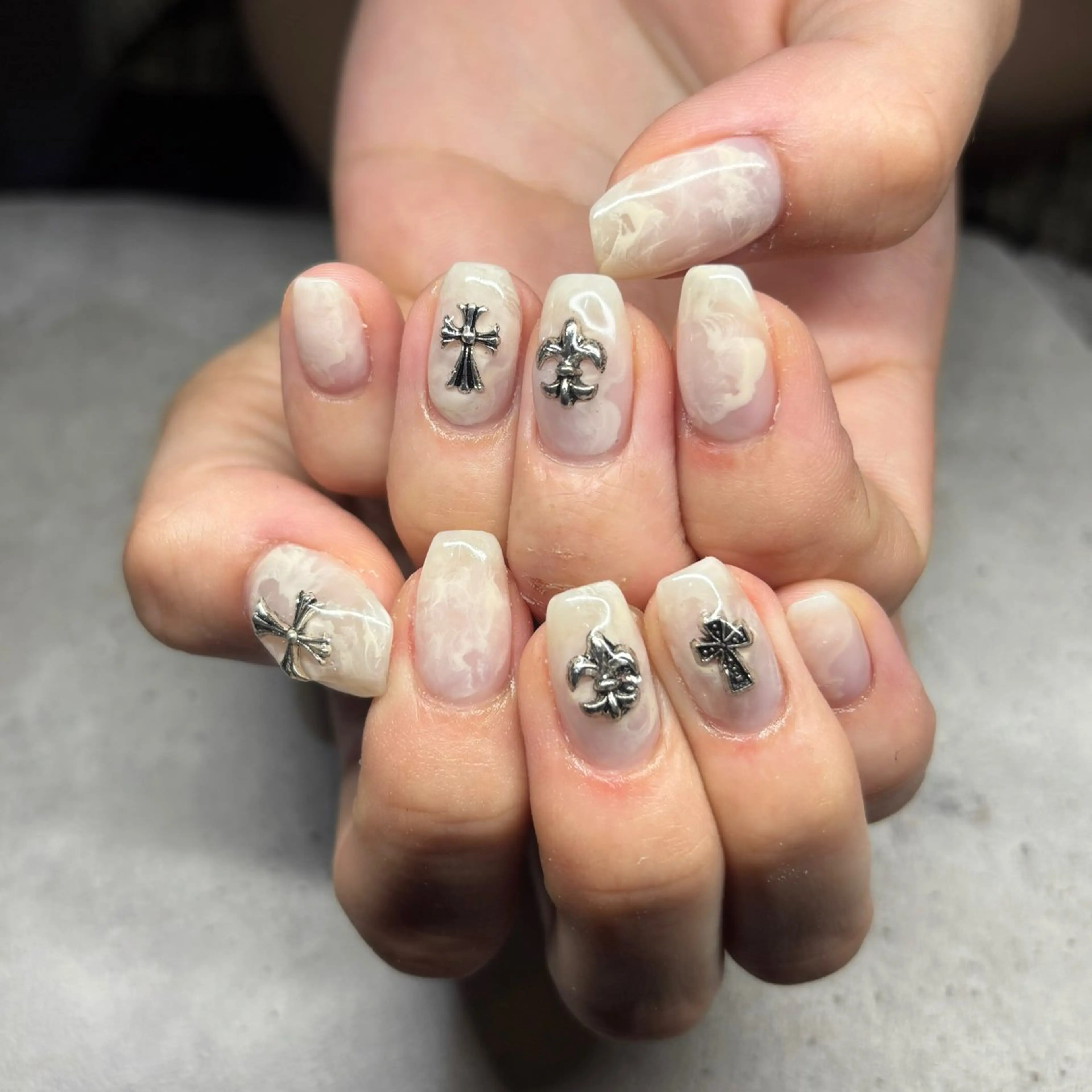 ネイル HAL’s Nail Lab所属・HAL はるのネイルデザイン