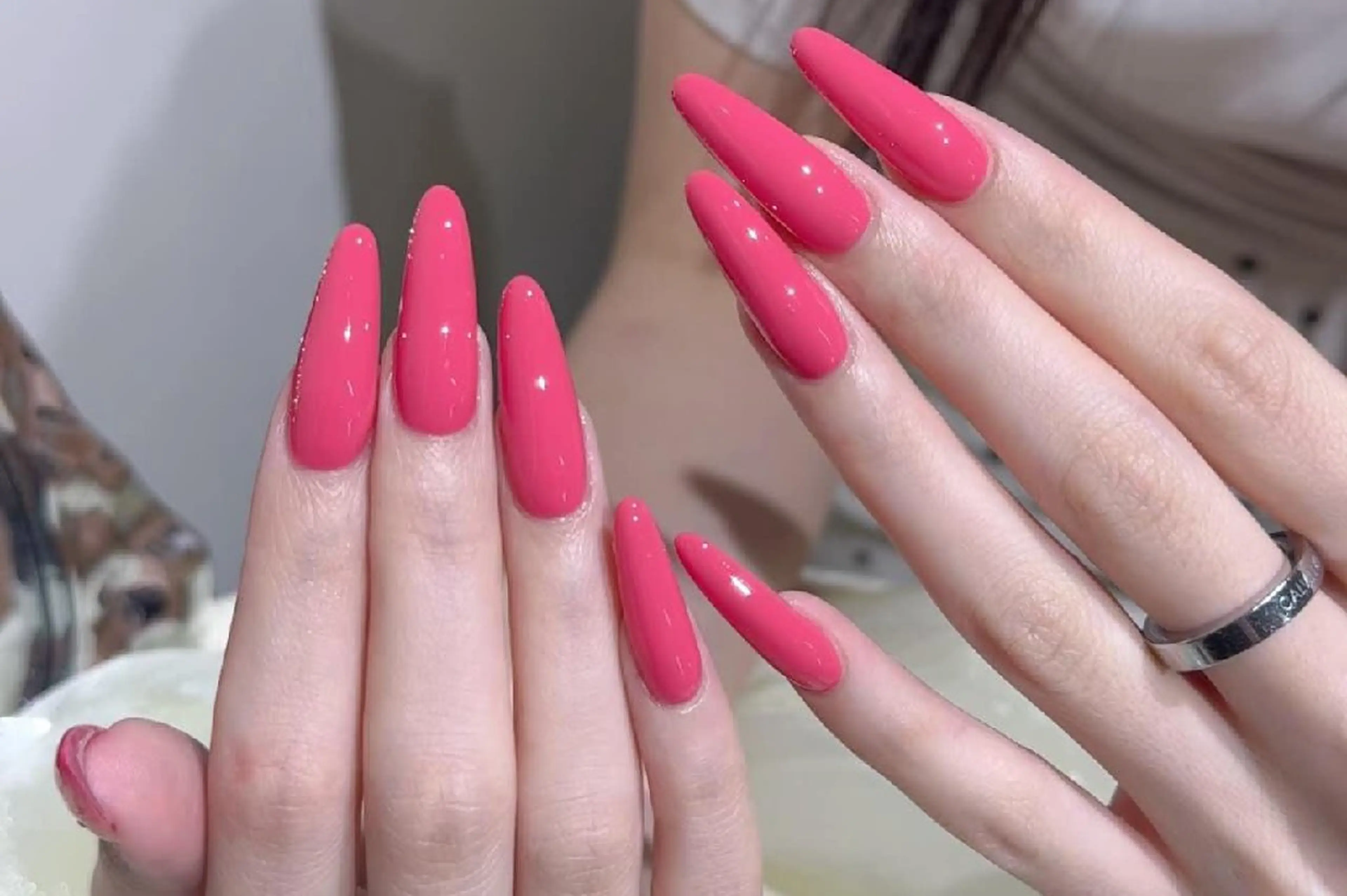 ネイル 小島 阿佑美のネイルデザイン