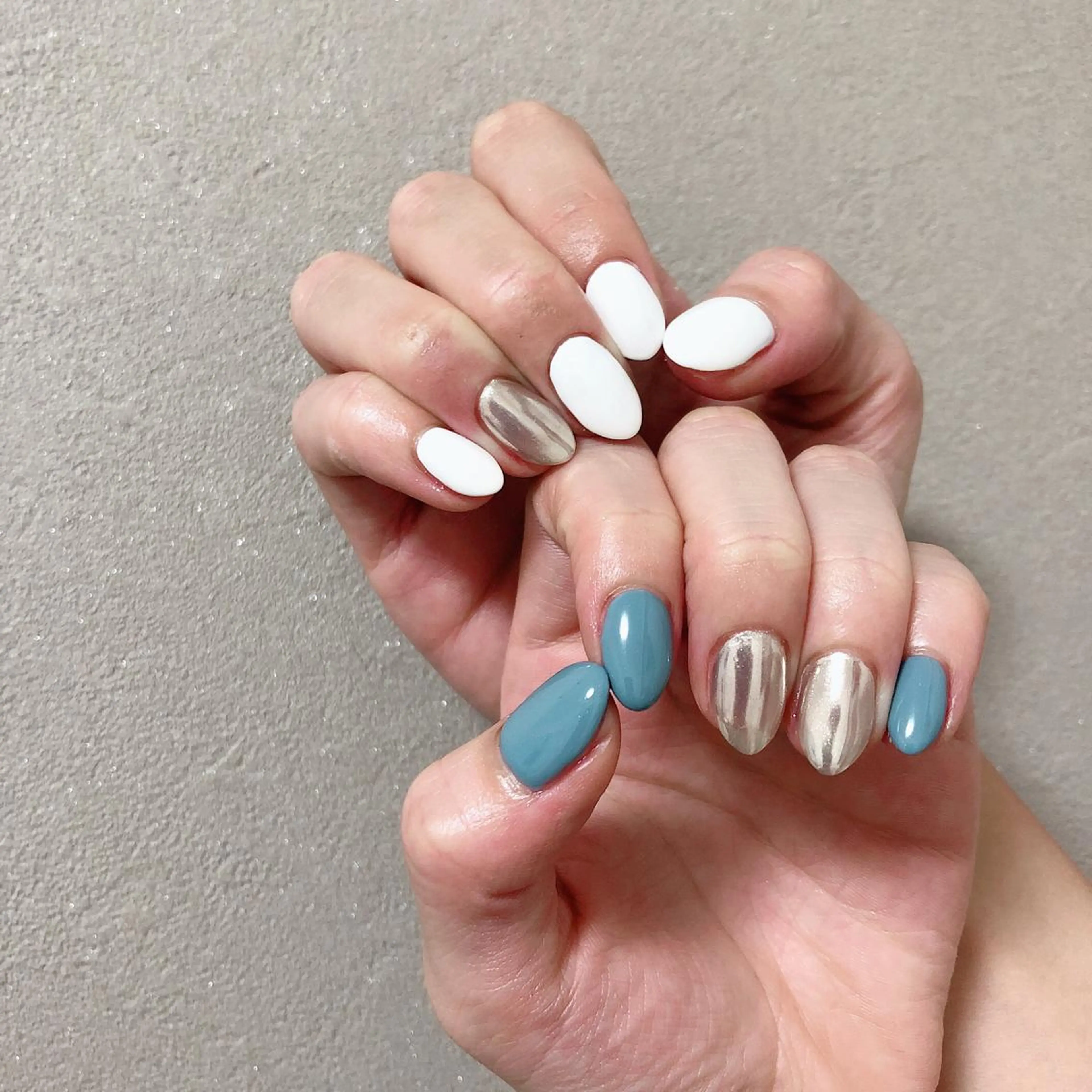 ネイル ミラーネイル ハンドネイル Nail salon Museのネイルデザイン