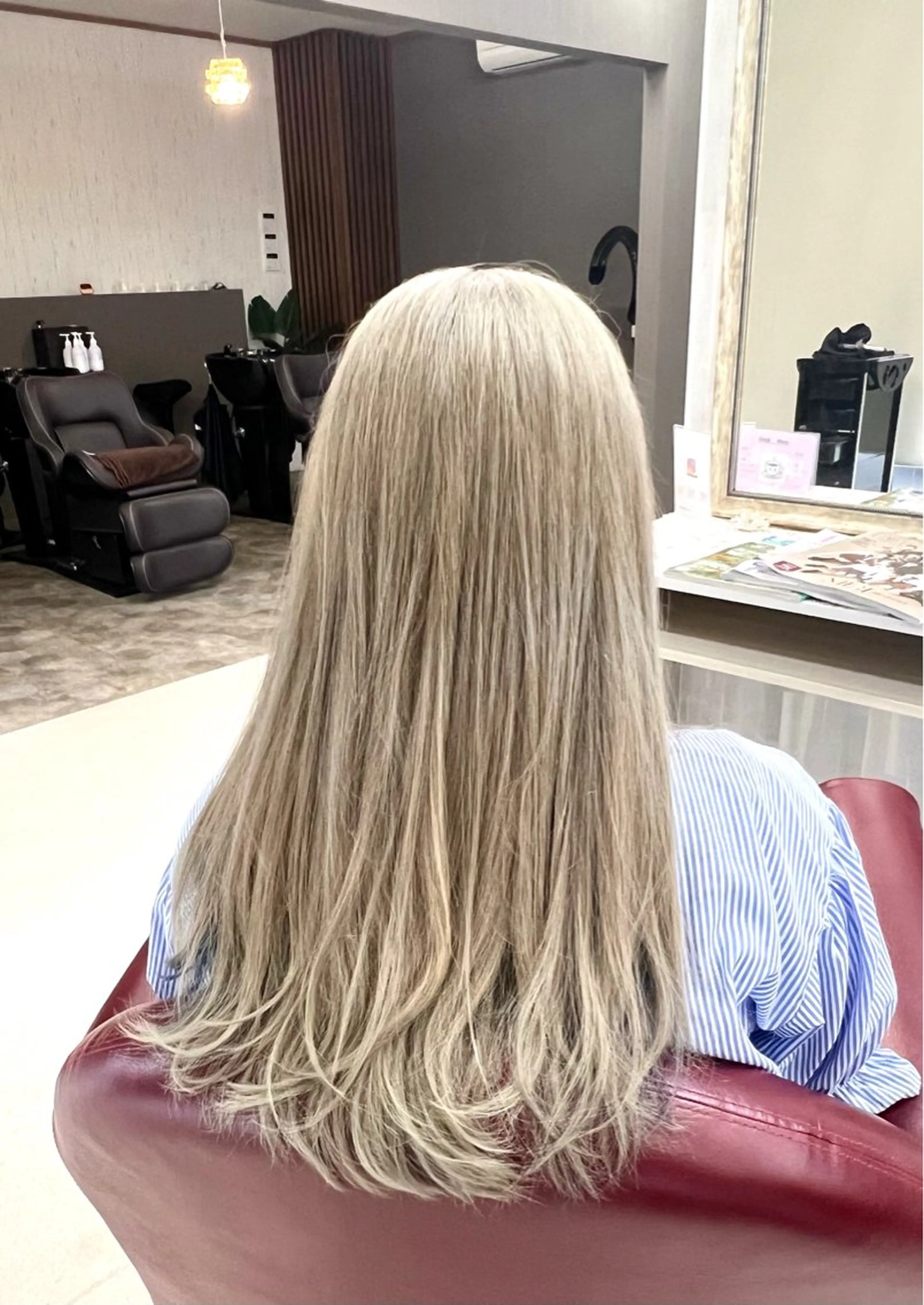 ロング カラー ハイトーンカラー KEN 🌟のヘアスタイル