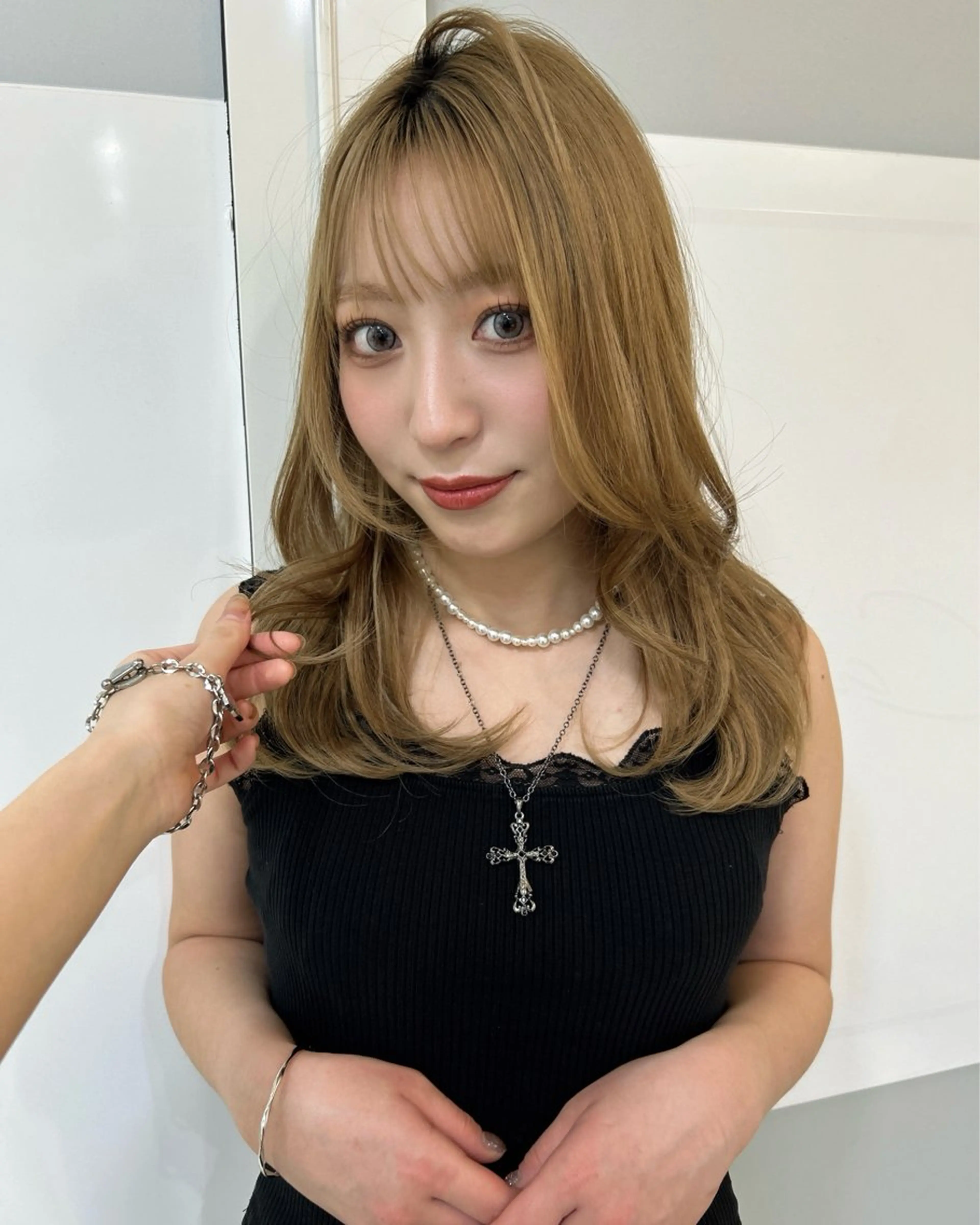 ロング ヘアカラー トリートメント carina✂️ ハイトーンカラー🤩のヘアスタイル