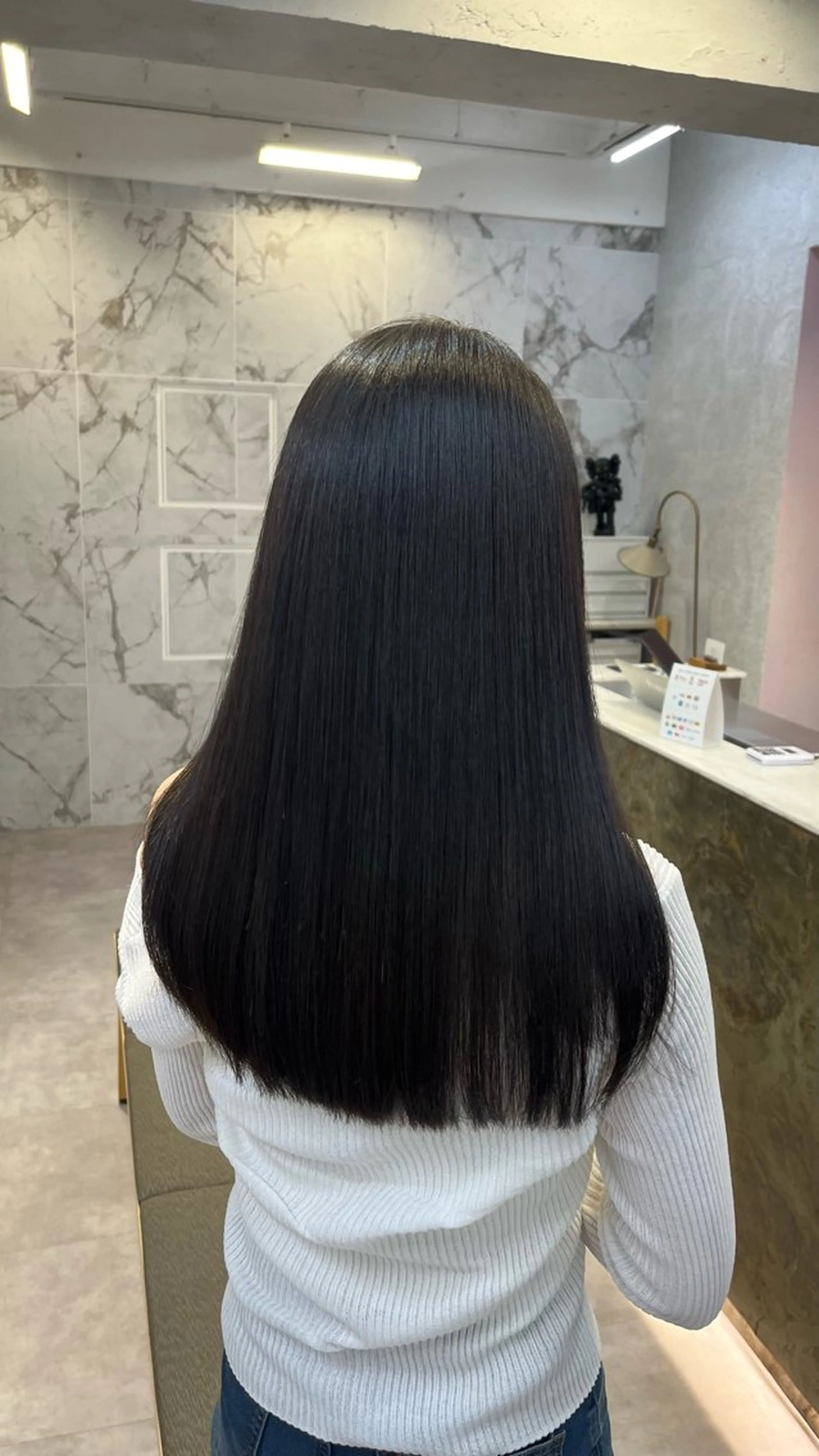 ロング 縮毛矯正 透明感カラー🕊🤍 アサノ  マユのヘアスタイル