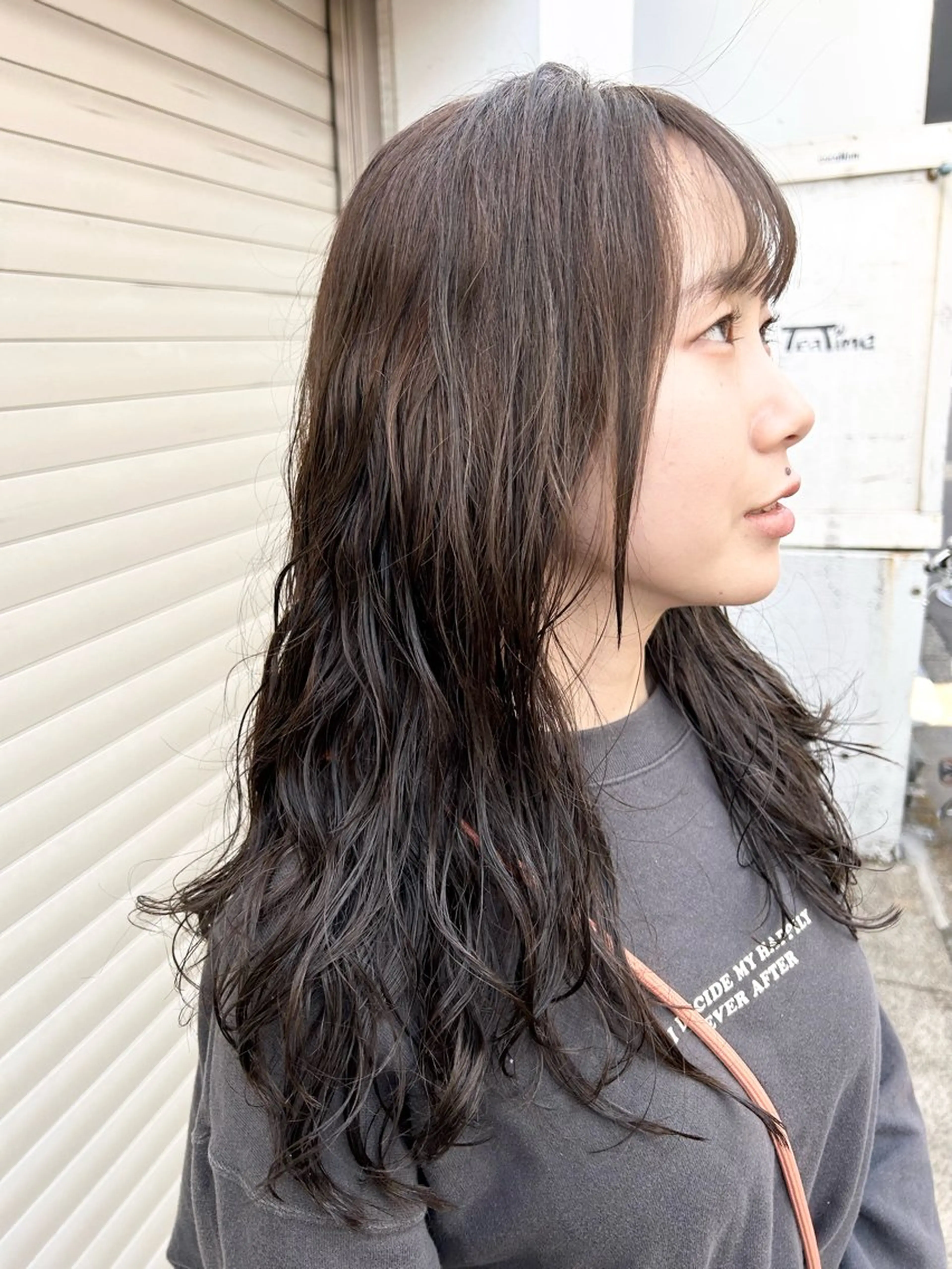 ミディアム カラー パーマ ミディアムパーマ ニュアンスパーマ お任せヘア☘️☘️ 及川渚のヘアスタイル