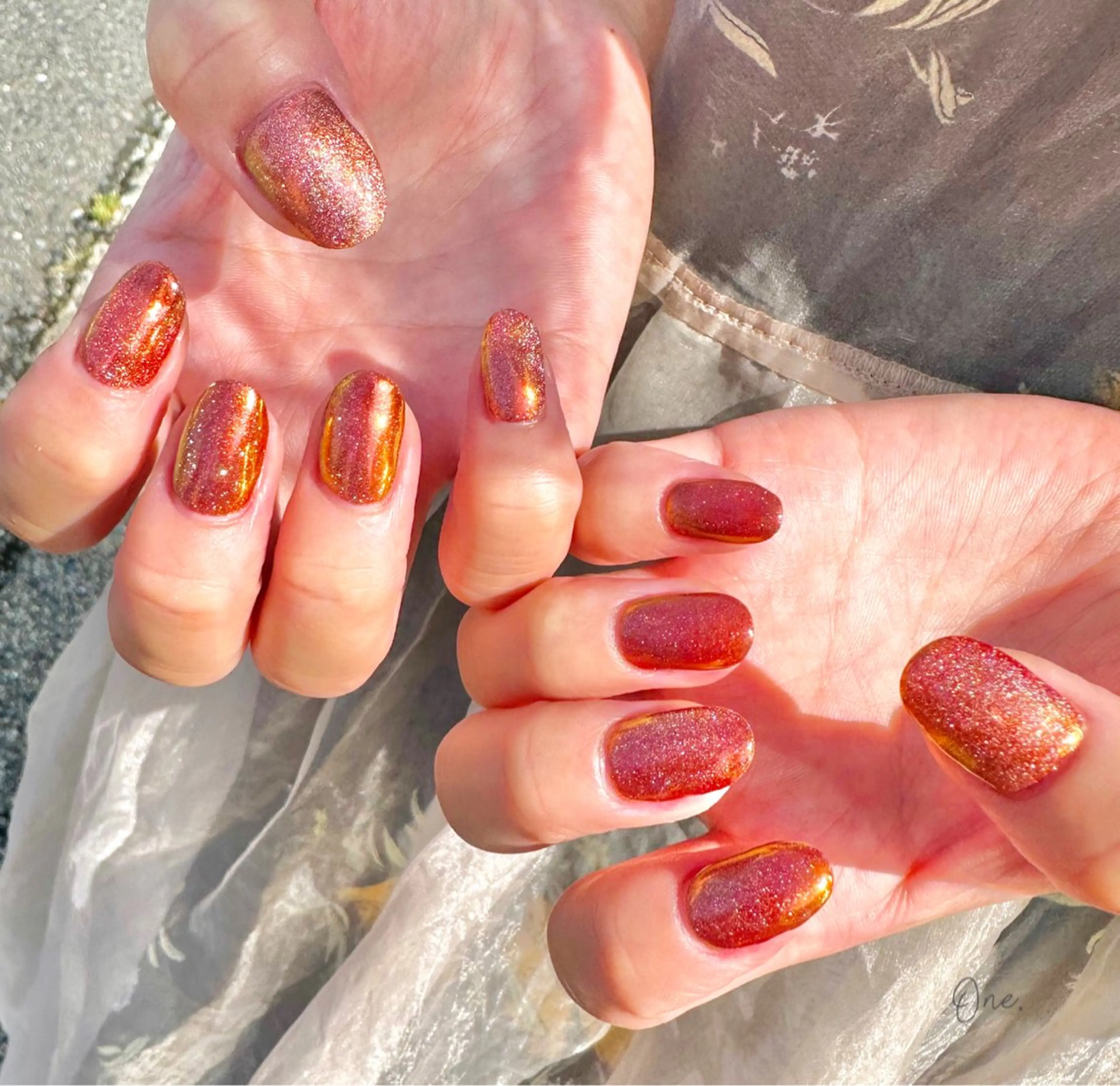 ネイル オーロラネイル マグネットネイル ハンドネイル 田中 愛未のネイルデザイン