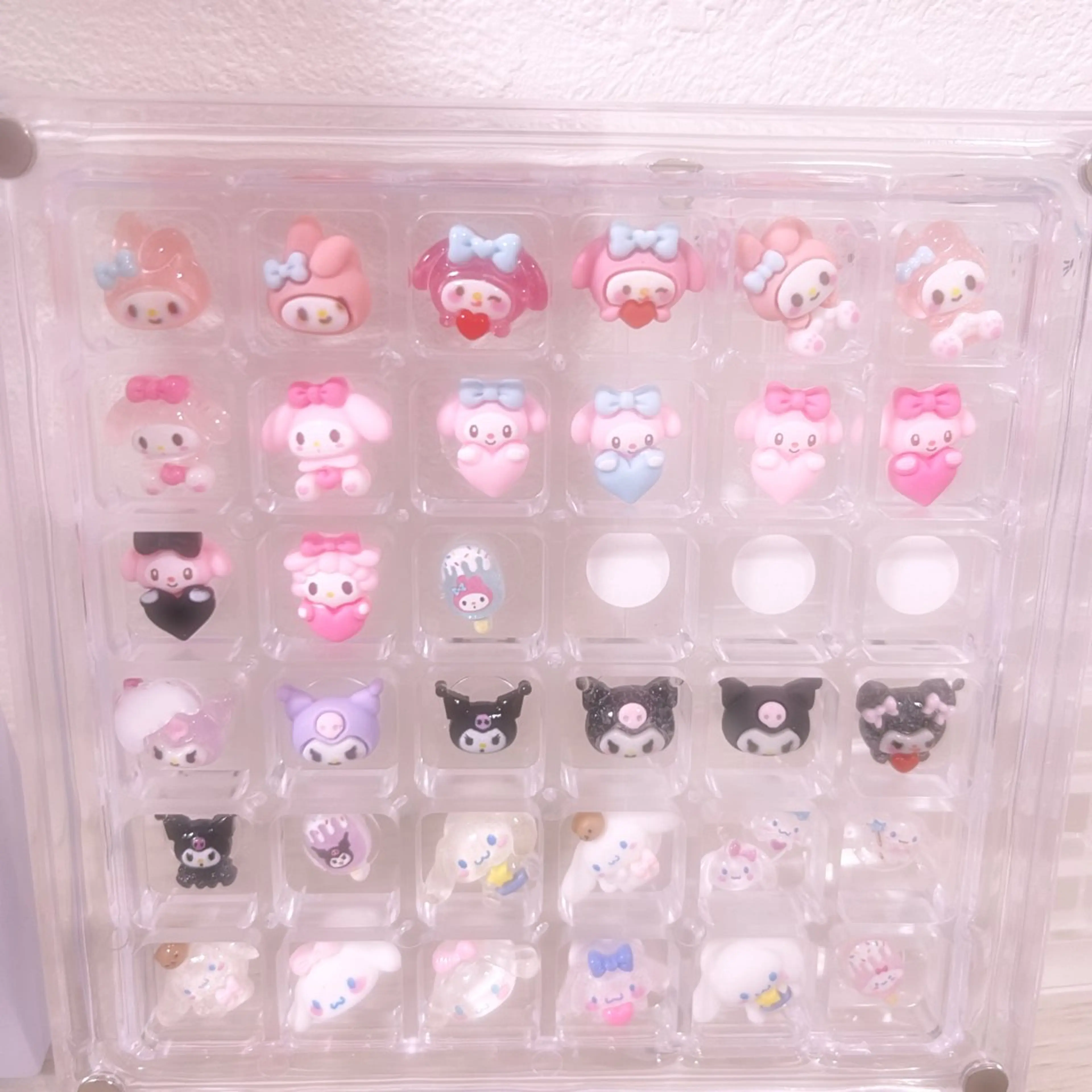 ネイル 梅島のネイル屋さん所属・梅島の ネイル屋さんのネイルデザイン