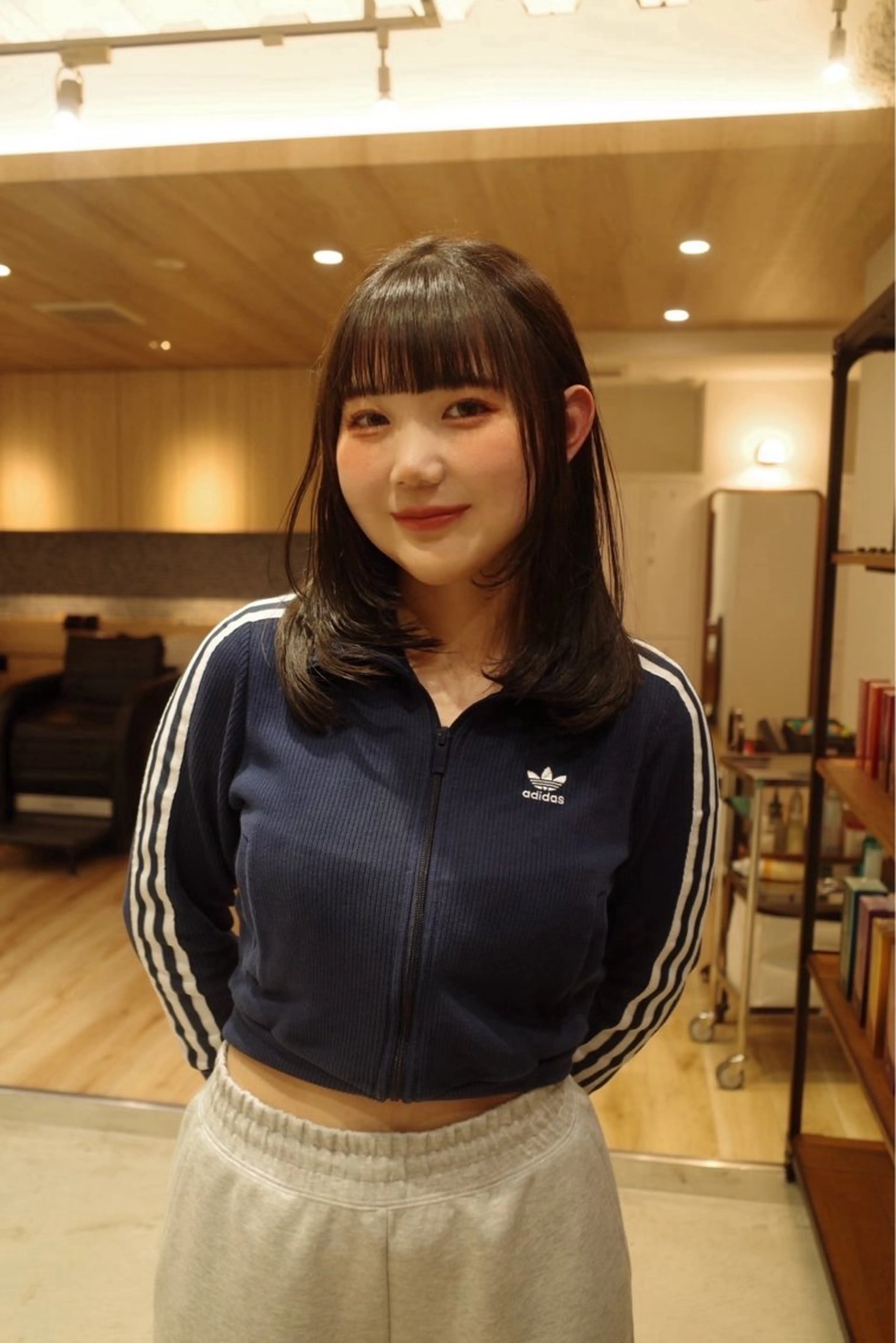 ミディアム ミディアムレイヤー レイヤーカット 🌷KARIN/ ショート、メンズ🍃のヘアスタイル