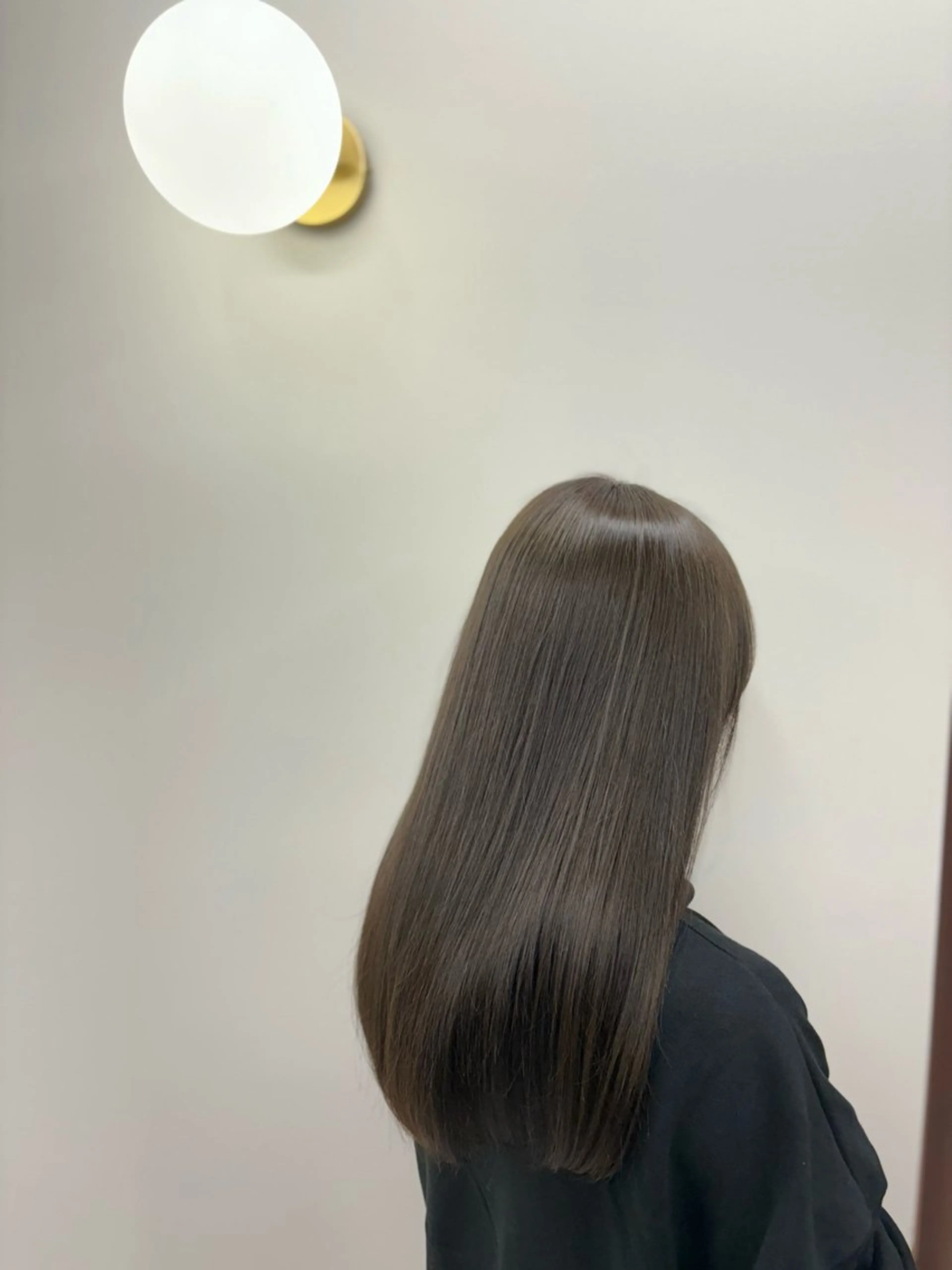 ミディアム カラー ヘアアレンジ 透明感カラー 顔周りカット 韓国風ヘア レイヤーカット 似合わせカット カット ヘアカラー トリートメント ヘッドスパ ヘアセット ®️レイヤー/透明感 カラー/星野六三四のヘアスタイル