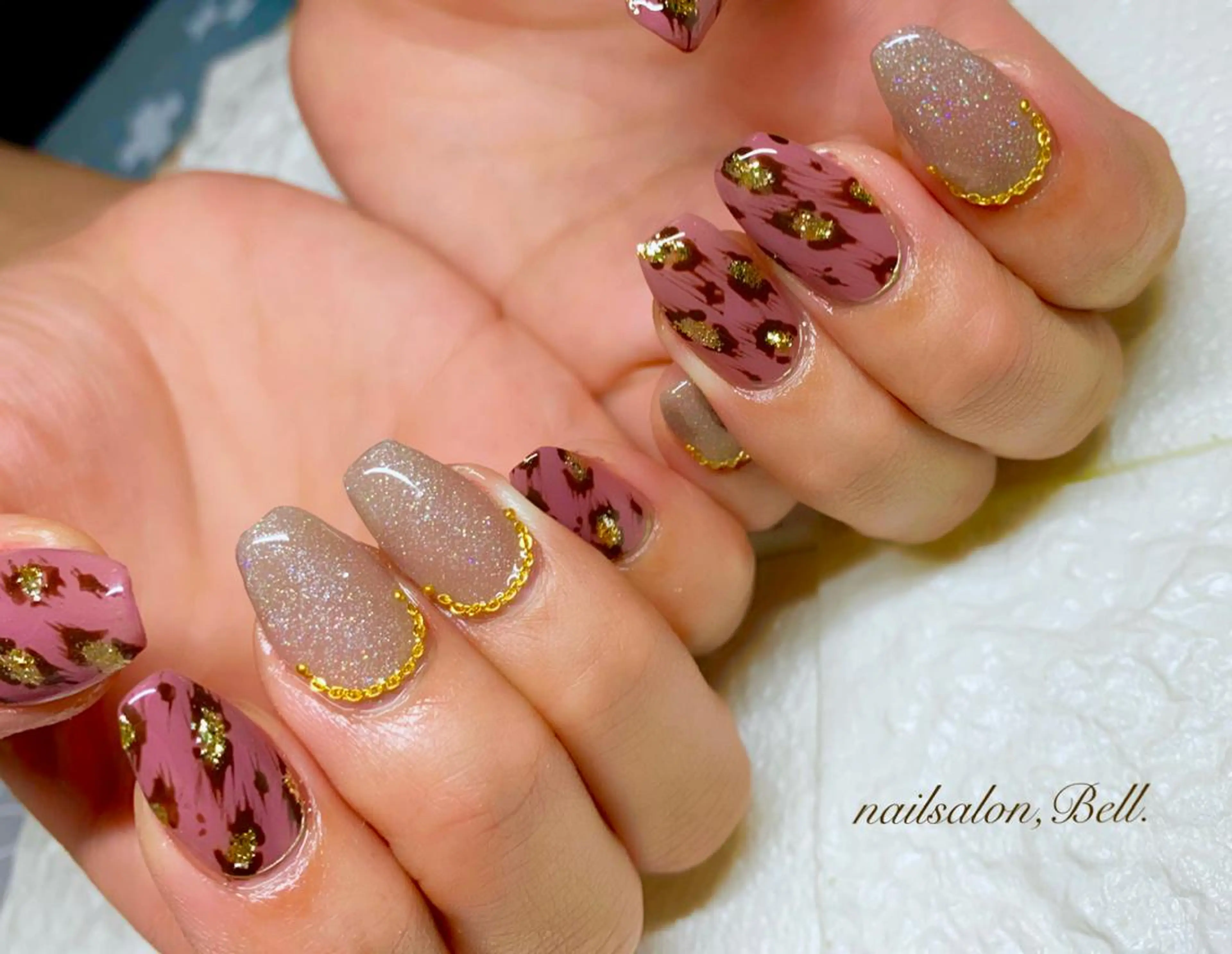 ネイル アートネイル Y. Reonaのネイルデザイン