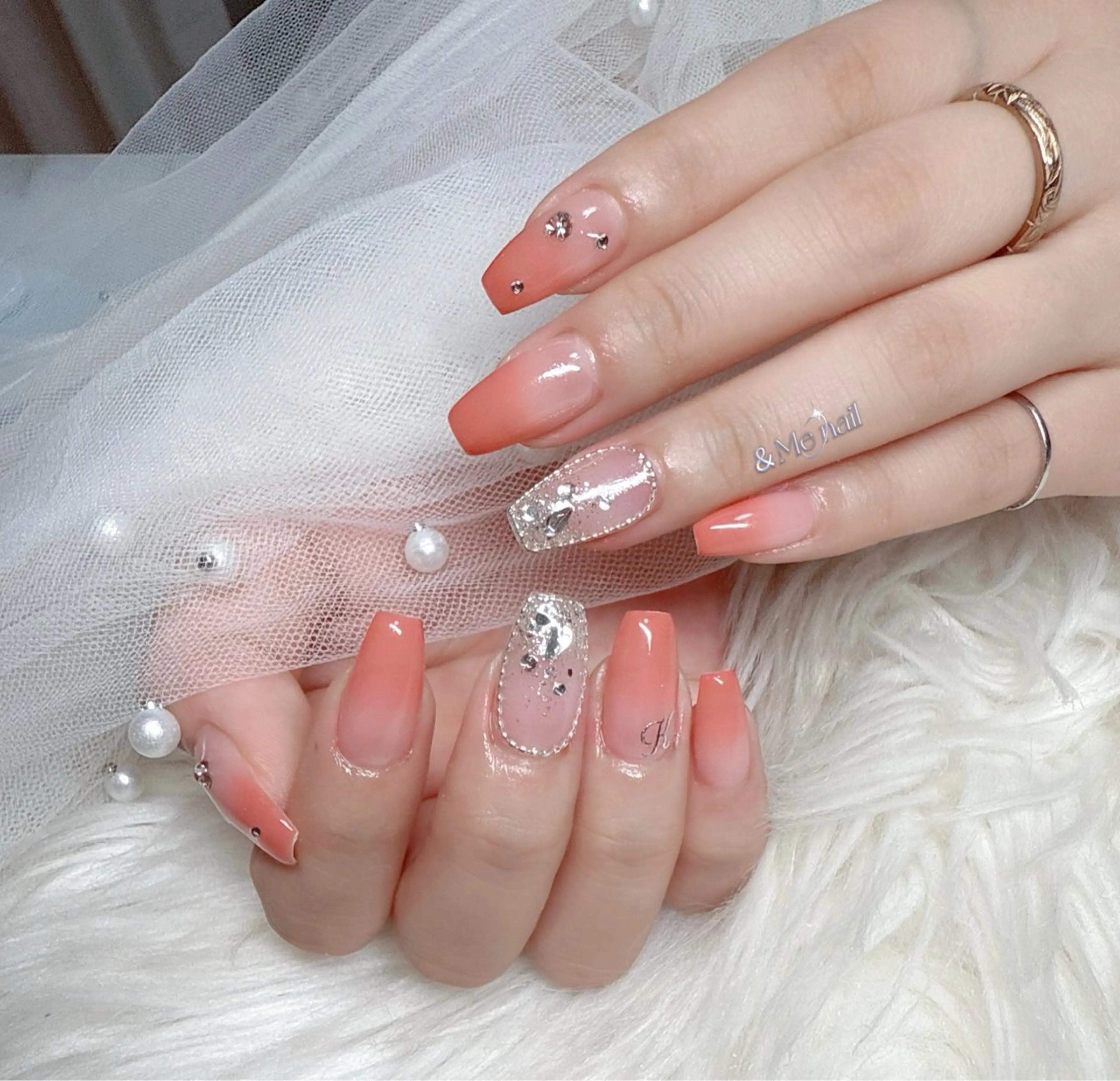 ネイル ハンドネイル ＆ME アンドミーのネイルデザイン