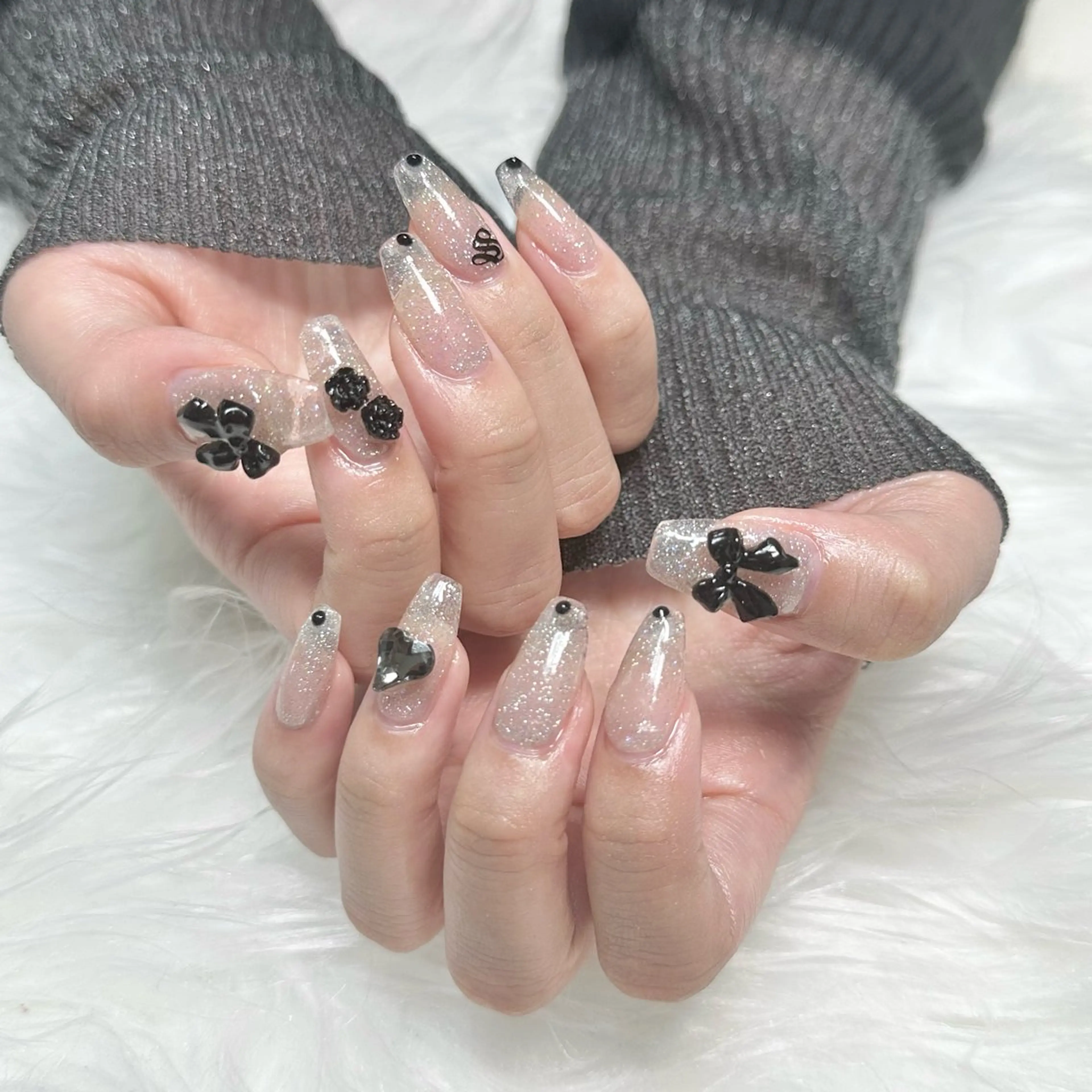 ネイル クリアネイル LAUR Natsukiのネイルデザイン