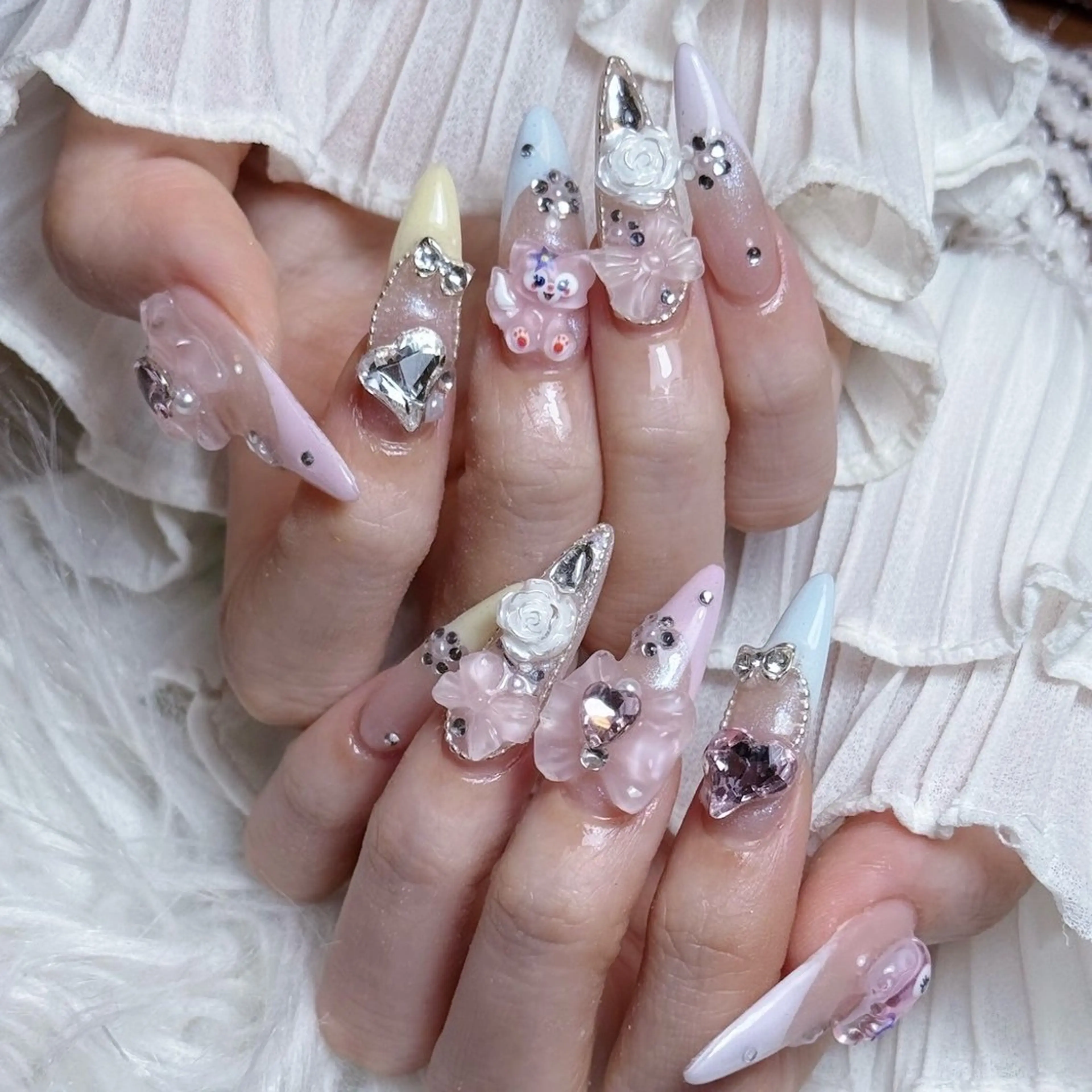 ネイル ハンドネイル Yun nail Jihoのネイルデザイン