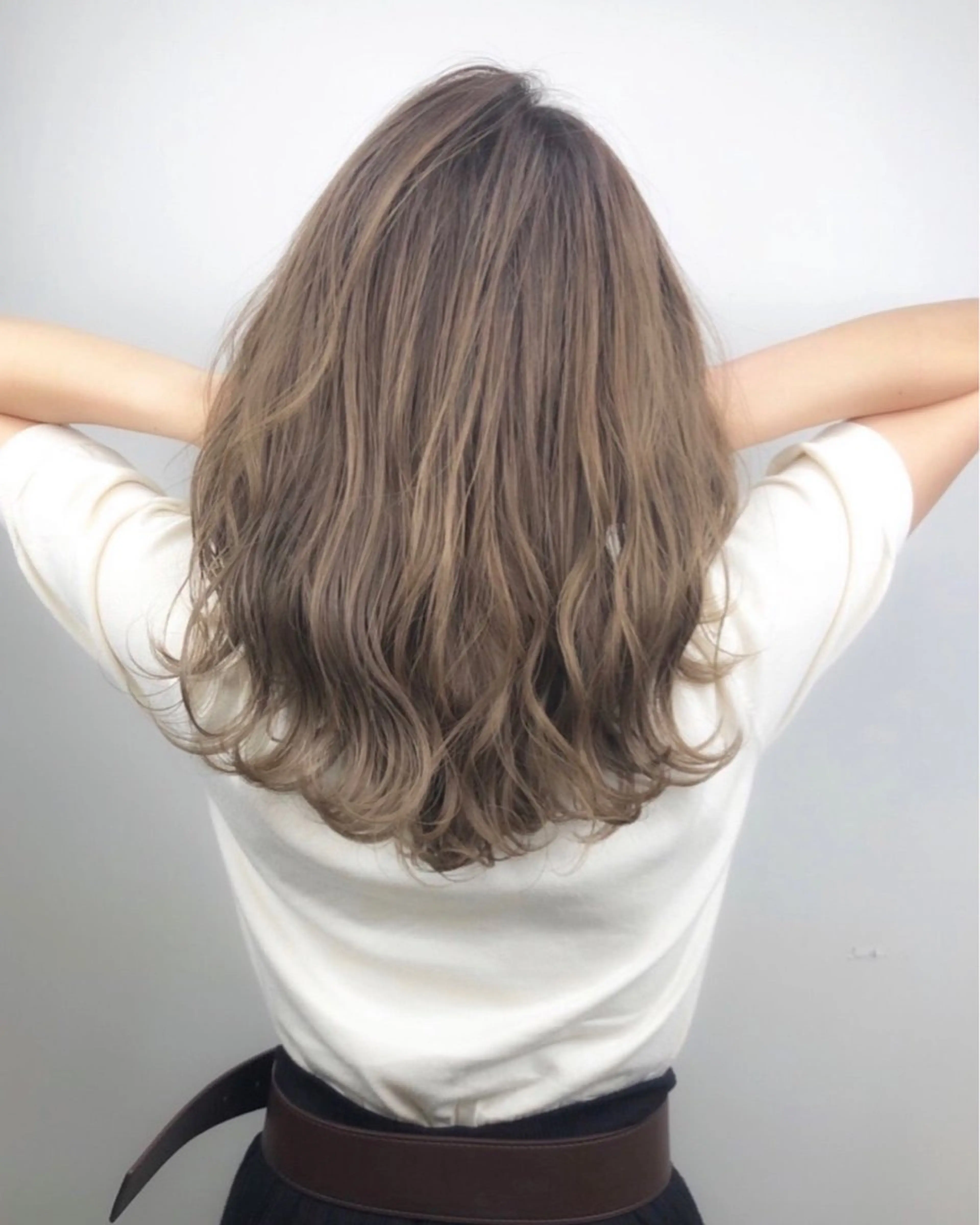 ミディアム AVANCE箕面所属・release ✨金井栄花のヘアスタイル