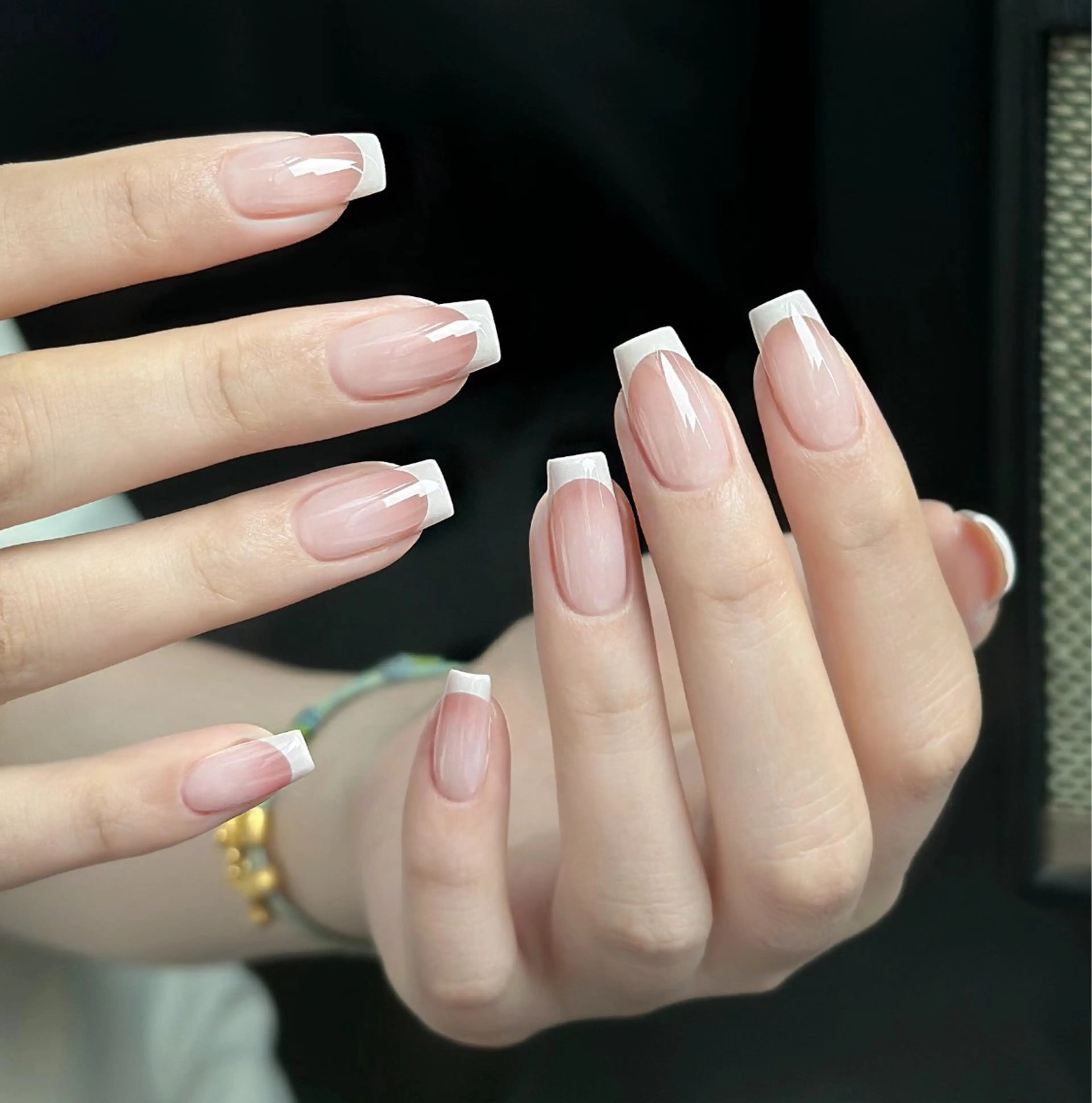 ネイル アールビーネイル所属・mase Megumiのネイルデザイン