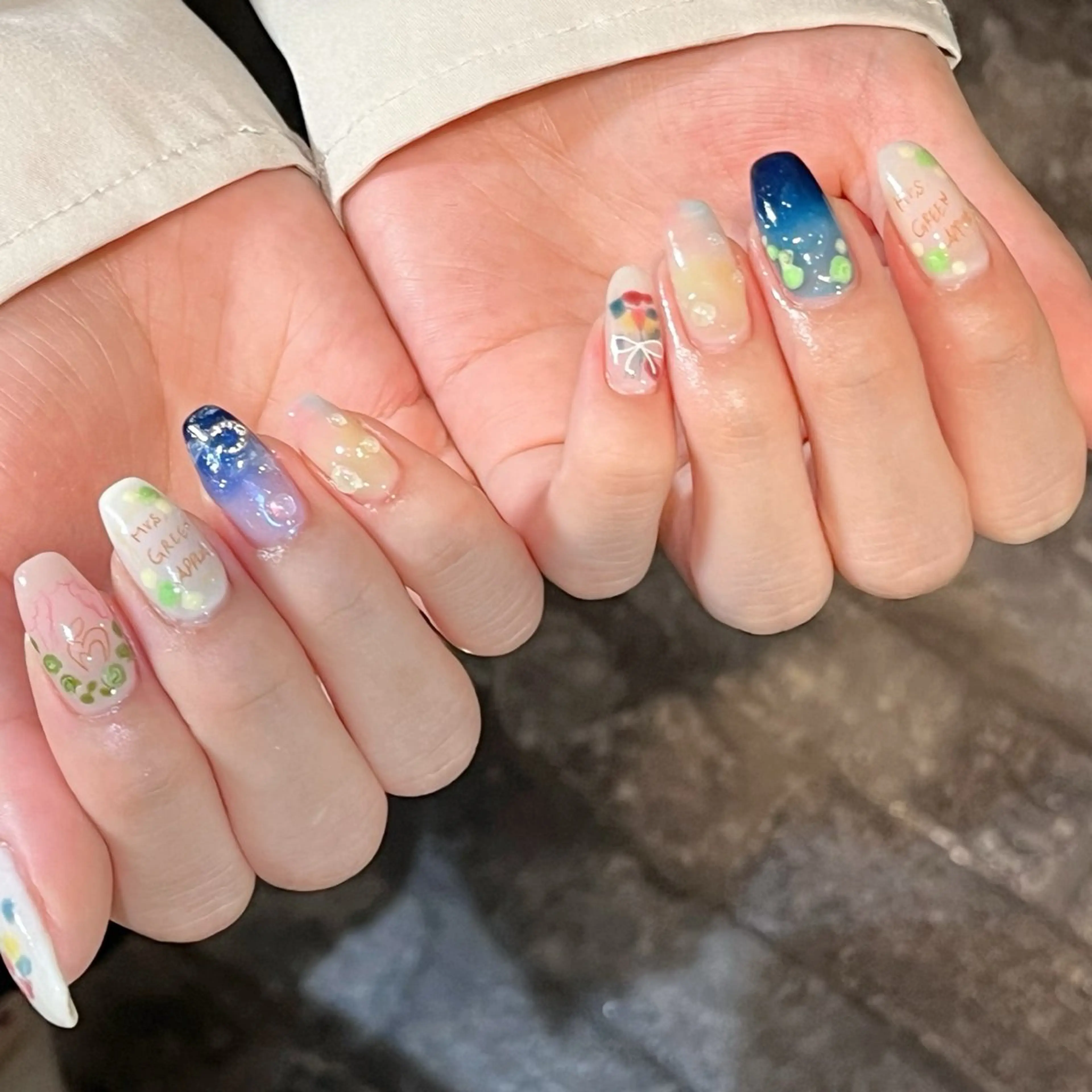 ネイル Mai 🪽🩵のネイルデザイン