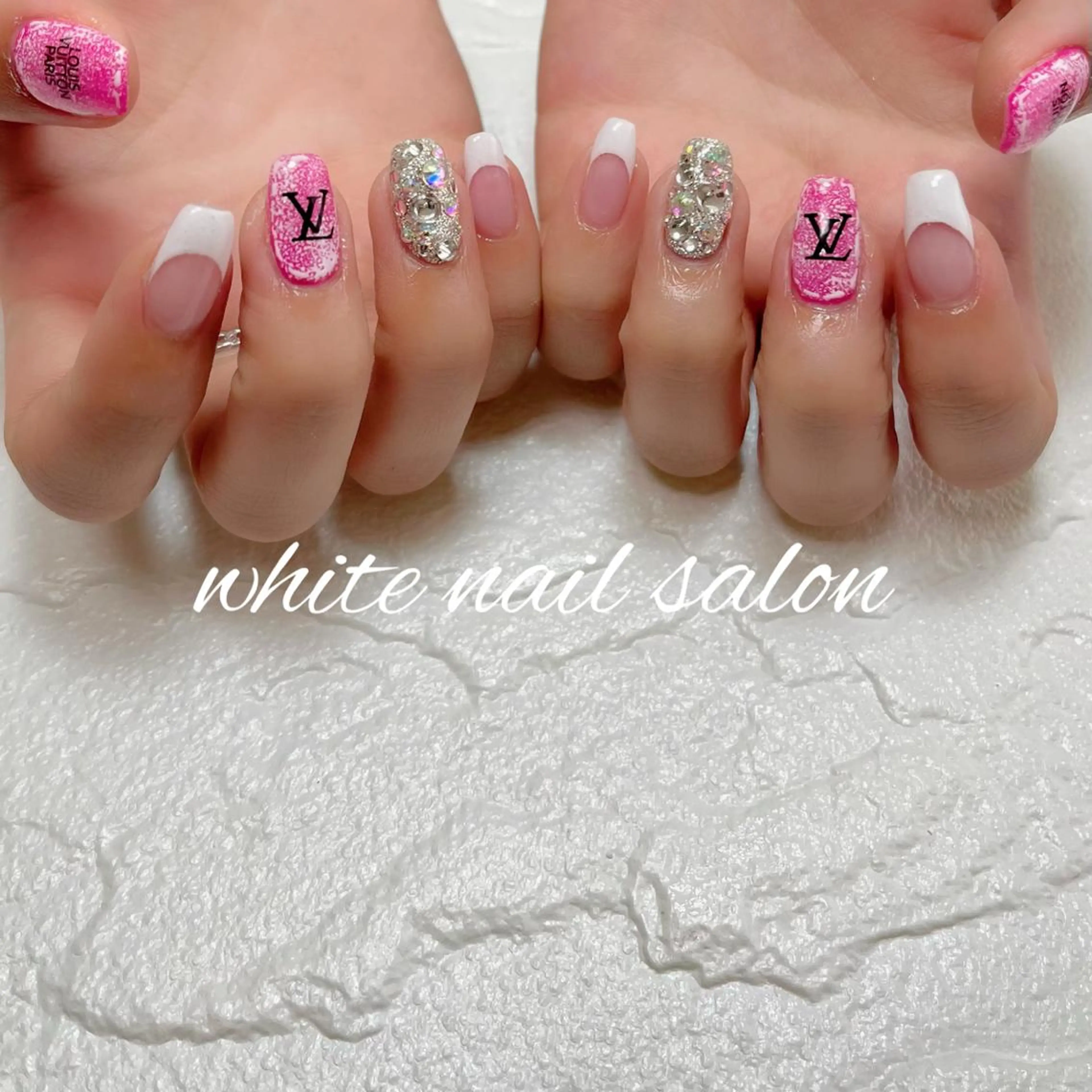 ネイル フットネイル ジェルネイル ハードジェル ラメ(グリッター) 持ち込み ハンドネイル white nail salonのネイルデザイン