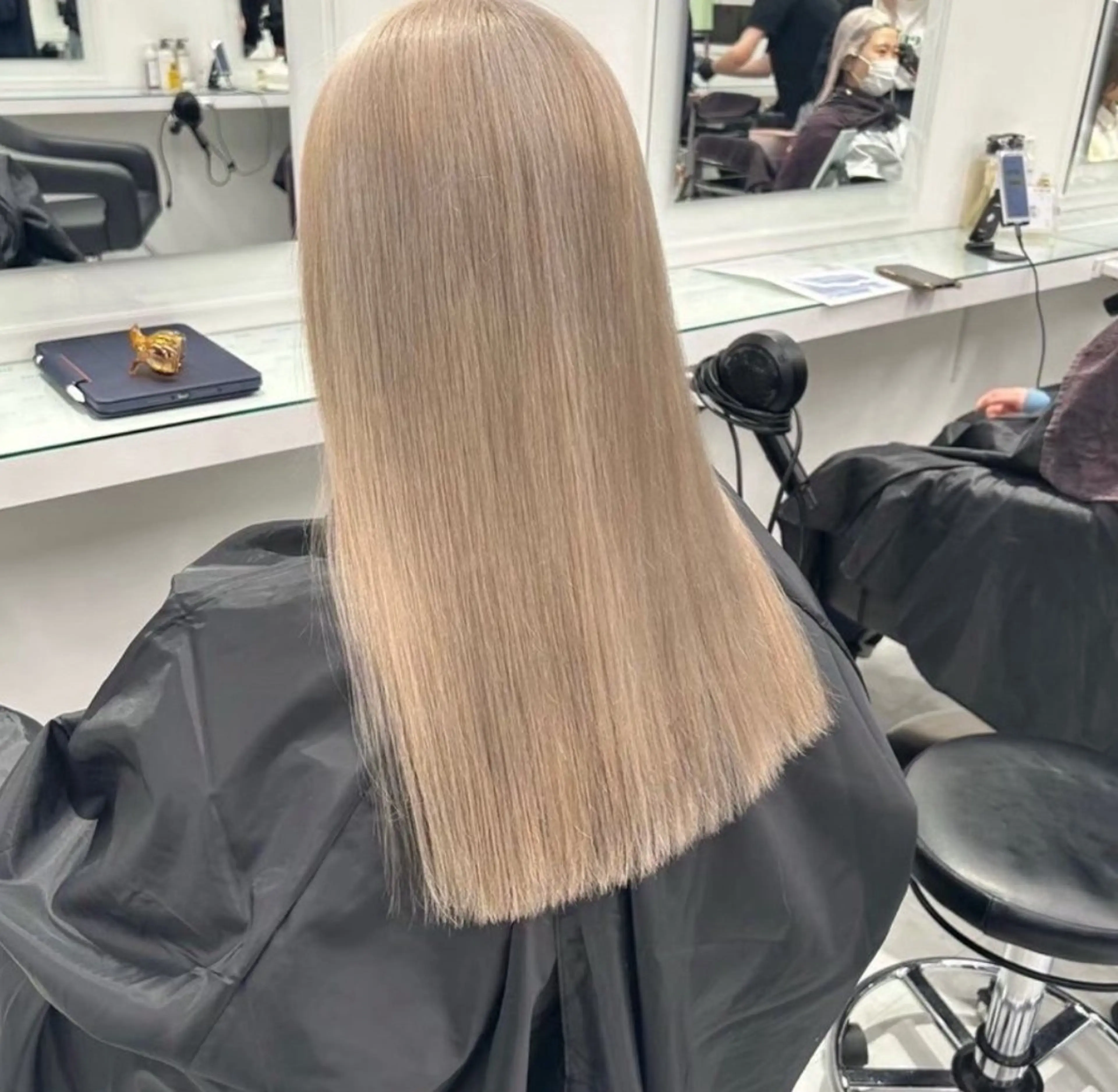 ロング 韓国ガーリー🤍ハイ トーン🤍Ayanaのヘアスタイル