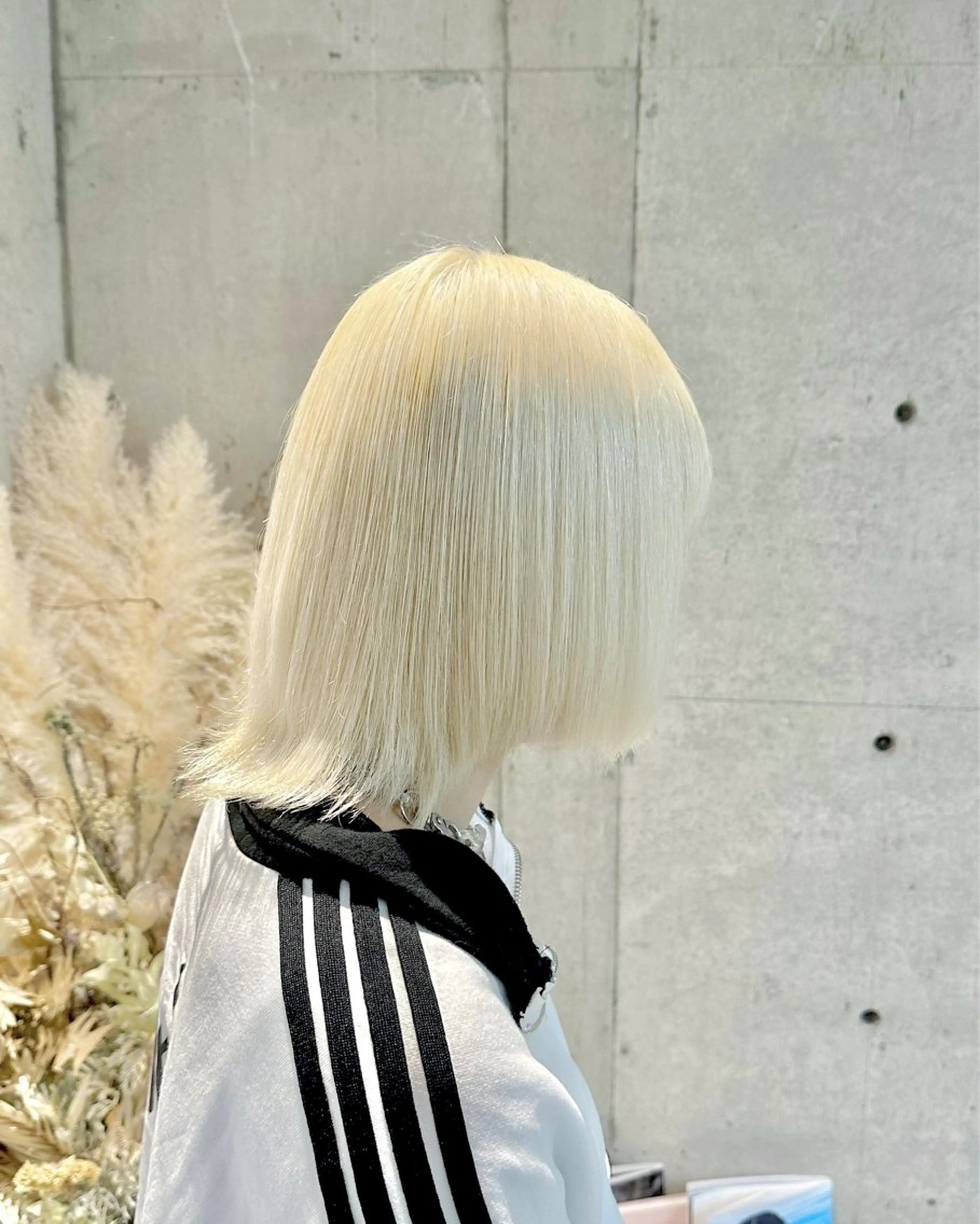 【ぷるツヤハイトーン】bleach＋color＋ treatmentの写真